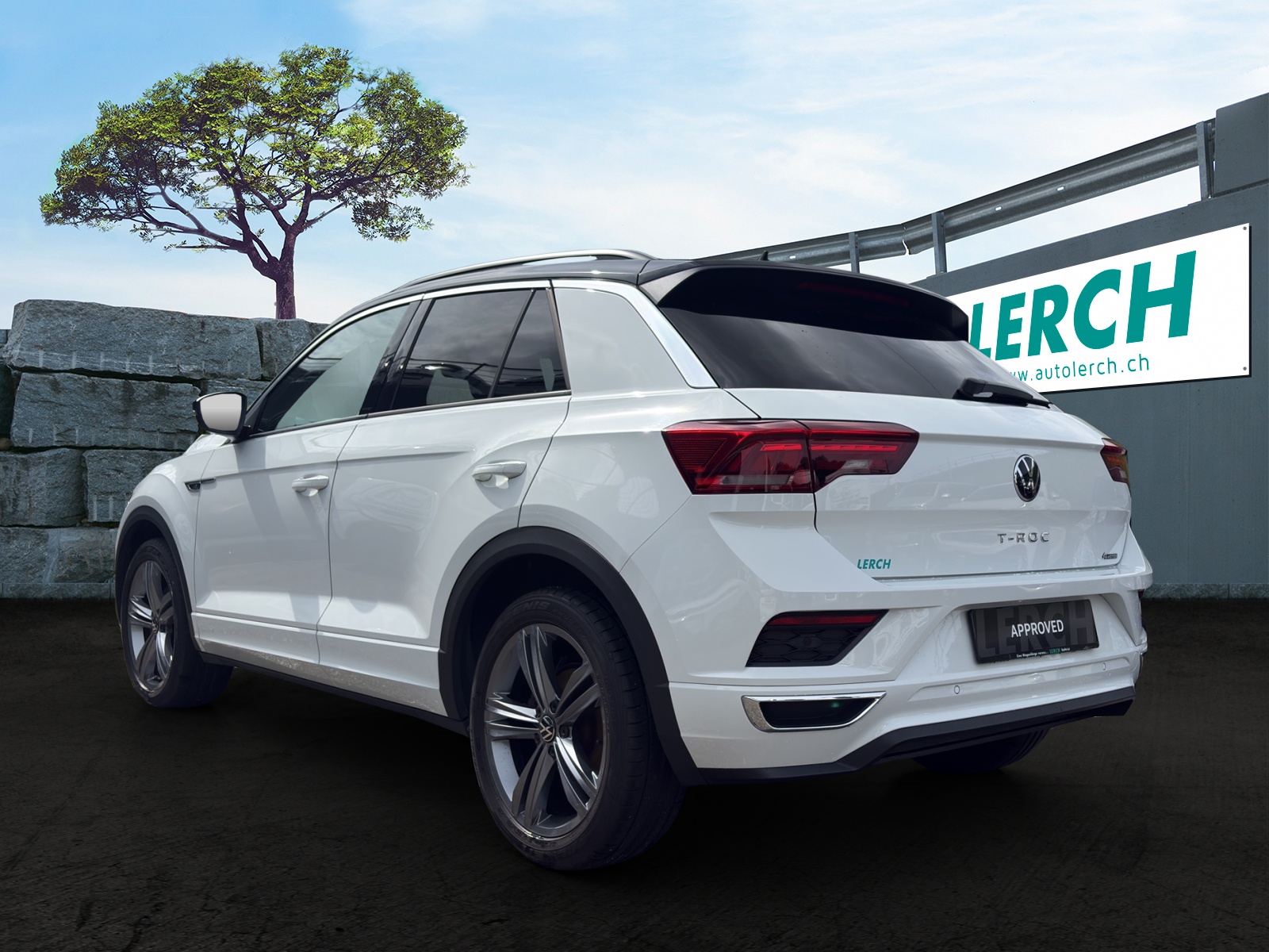 VW T-Roc 2.0 TSI Sport DSG 4Motion-image-3