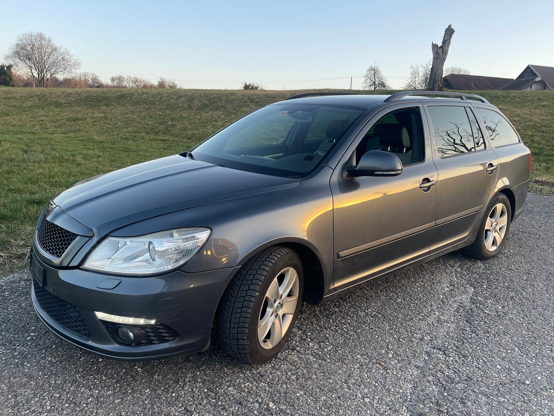 SKODA Octavia Combi 2.0 TDI RS DSG