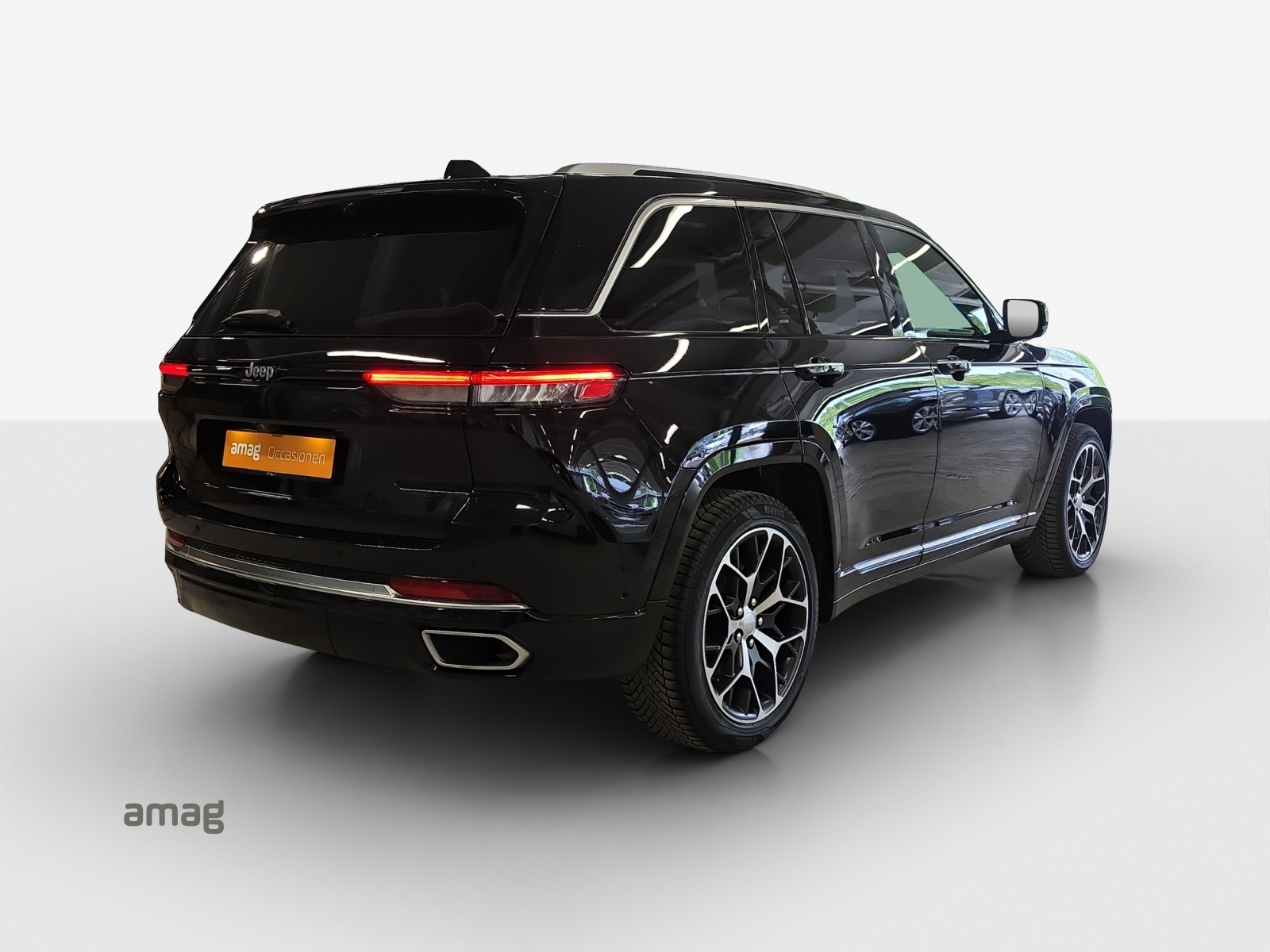 JEEP GRAND CHEROKEE SUMMIT RESERVE 4X4-image-4