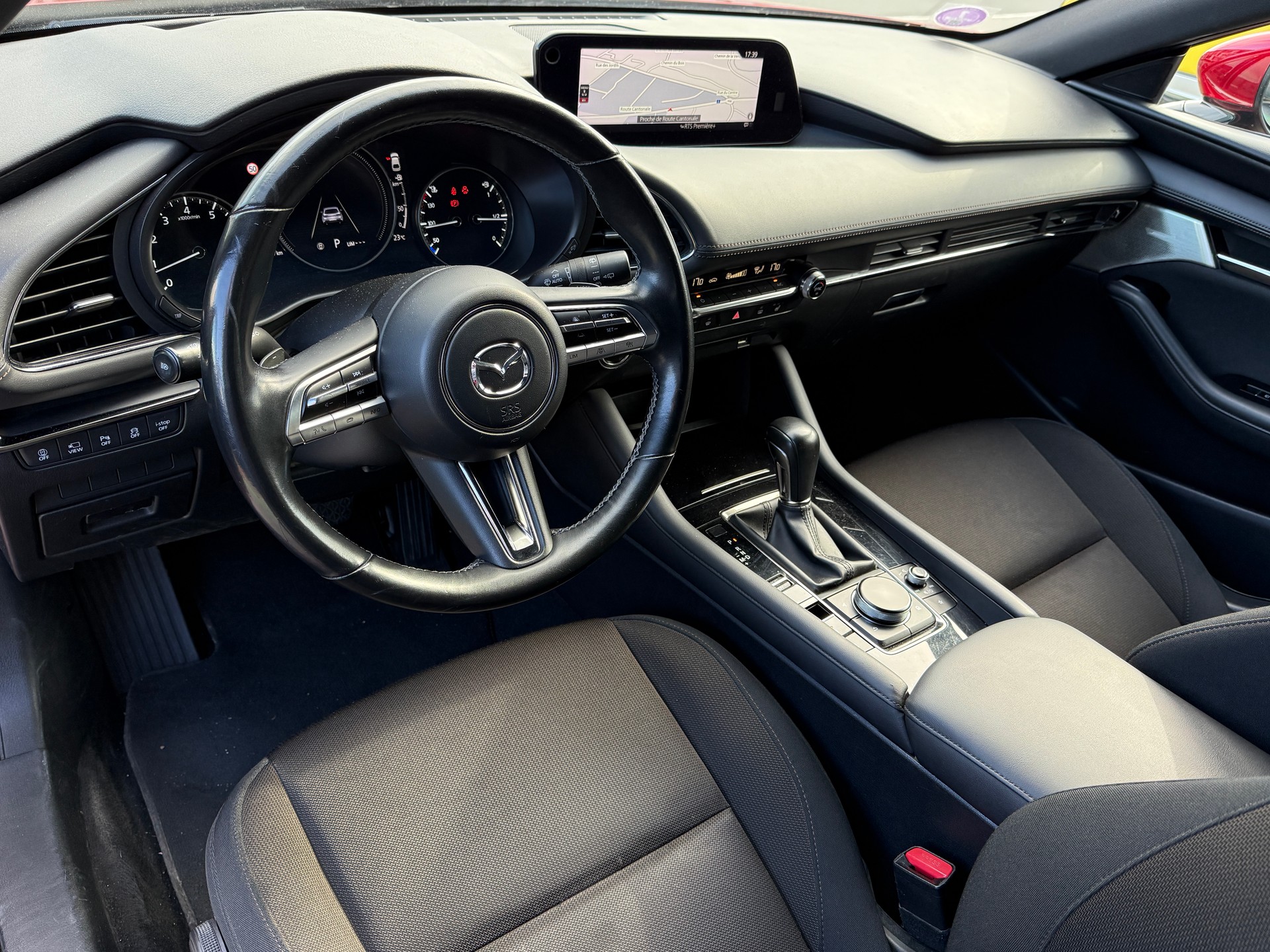 MAZDA 3 Hatchback SKYACTIV-X M Hybrid 186 CV Revolution Automatic - Véhicule CH 1ère main - NOUVELLE EXPERTISE - NEU MFK : 02.06.2026-image-14