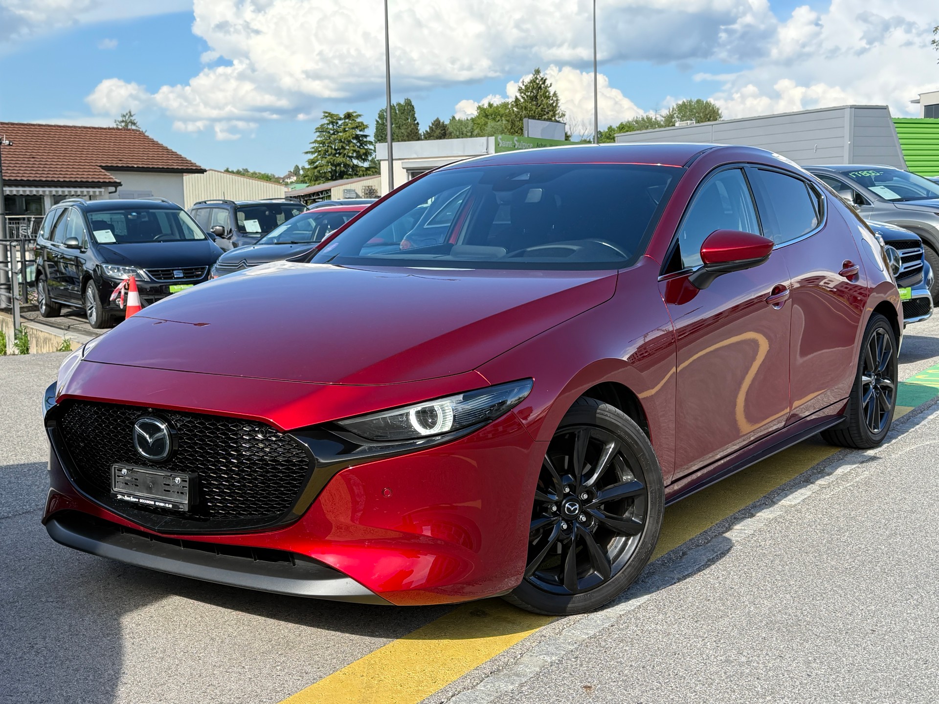 MAZDA 3 Hatchback SKYACTIV-X M Hybrid 186 CV Revolution Automatic - Véhicule CH 1ère main - NOUVELLE EXPERTISE - NEU MFK : 02.06.2026-showroom-element-3