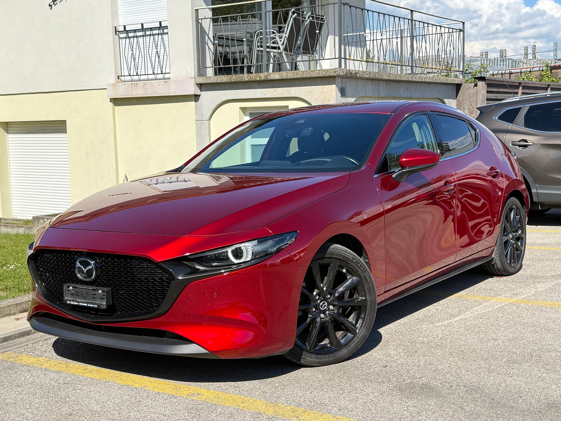 MAZDA 3 Hatchback SKYACTIV-X M Hybrid 186 CV Revolution Automatic - Véhicule CH 1ère main - NOUVELLE EXPERTISE - NEU MFK : 02.06.2026-showroom-element-1