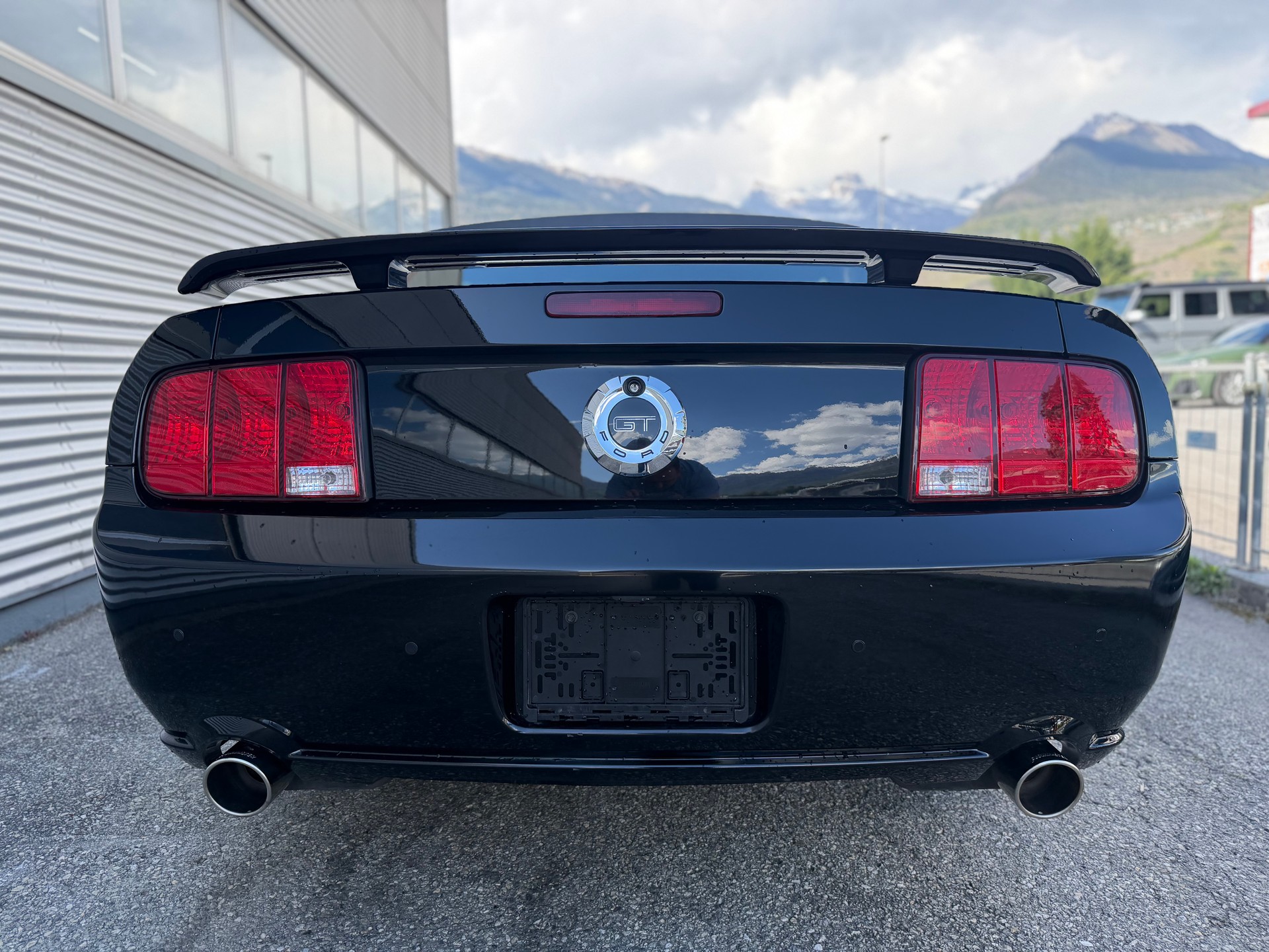 FORD GT-image-4