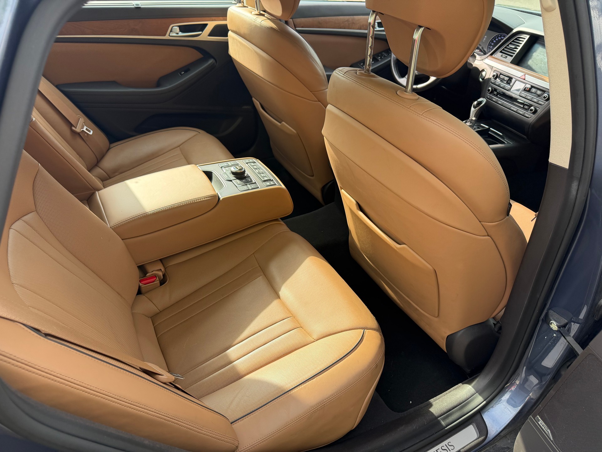 HYUNDAI HYUNDAI Genesis Limousine 3.8 V6 HTRAC 4WD-image-7