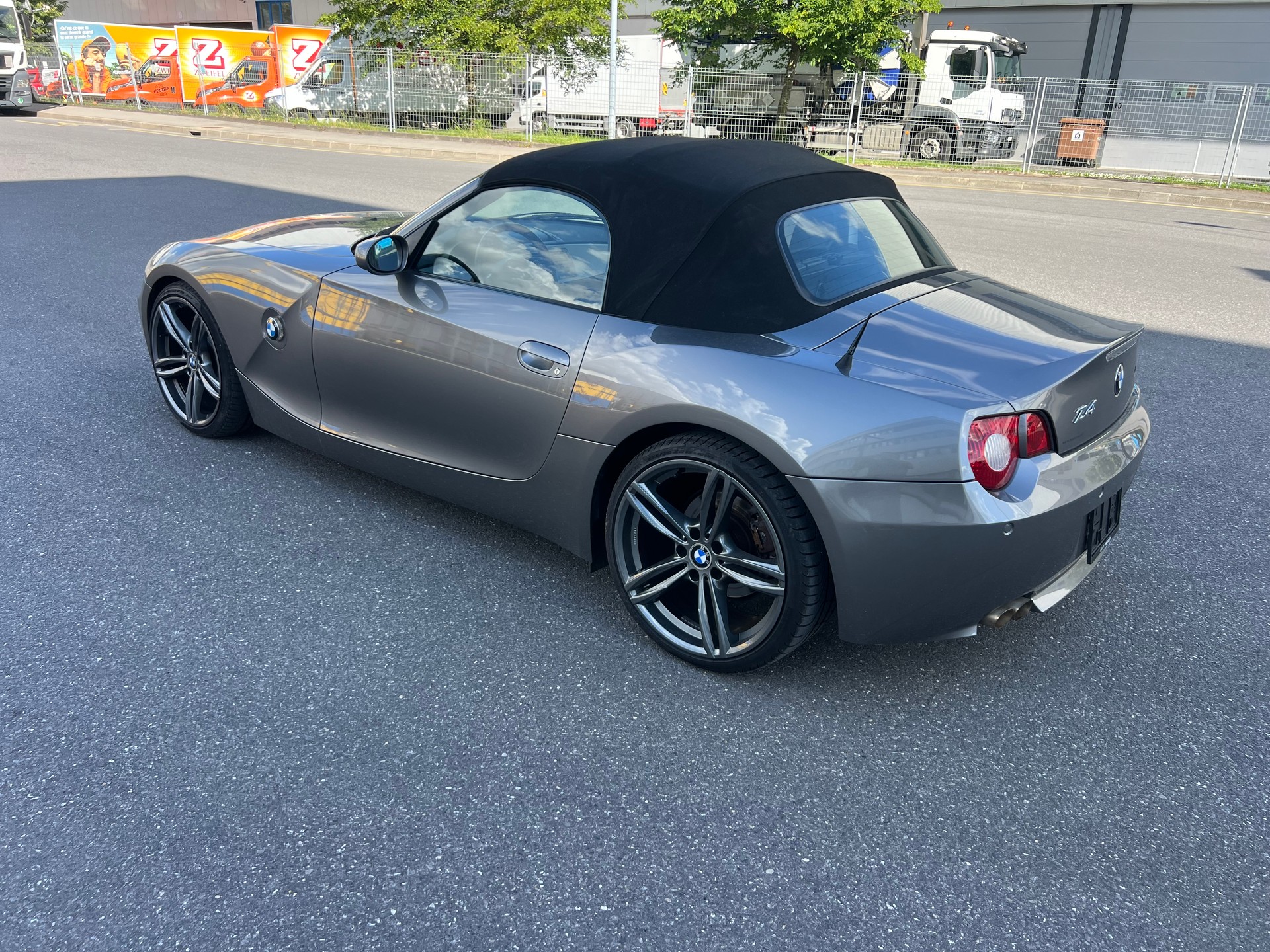 BMW Z4 3.0i Roadster-image-3