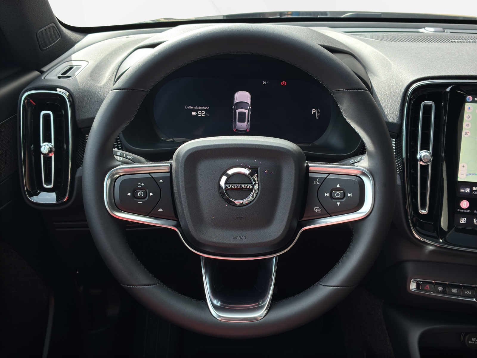 VOLVO EX40 Twin Ultra AWD-image-11