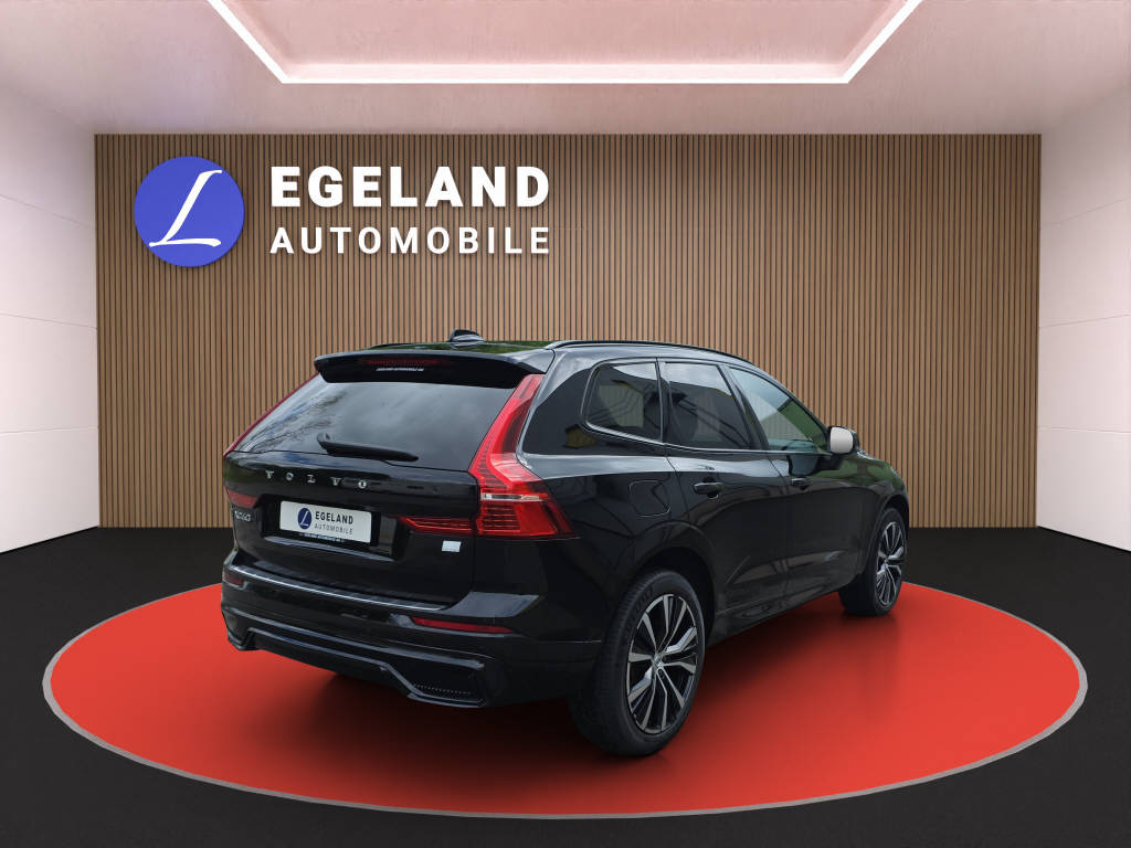 VOLVO XC60 2.0 T6 TE Ultimate Dark eAWD-image-3