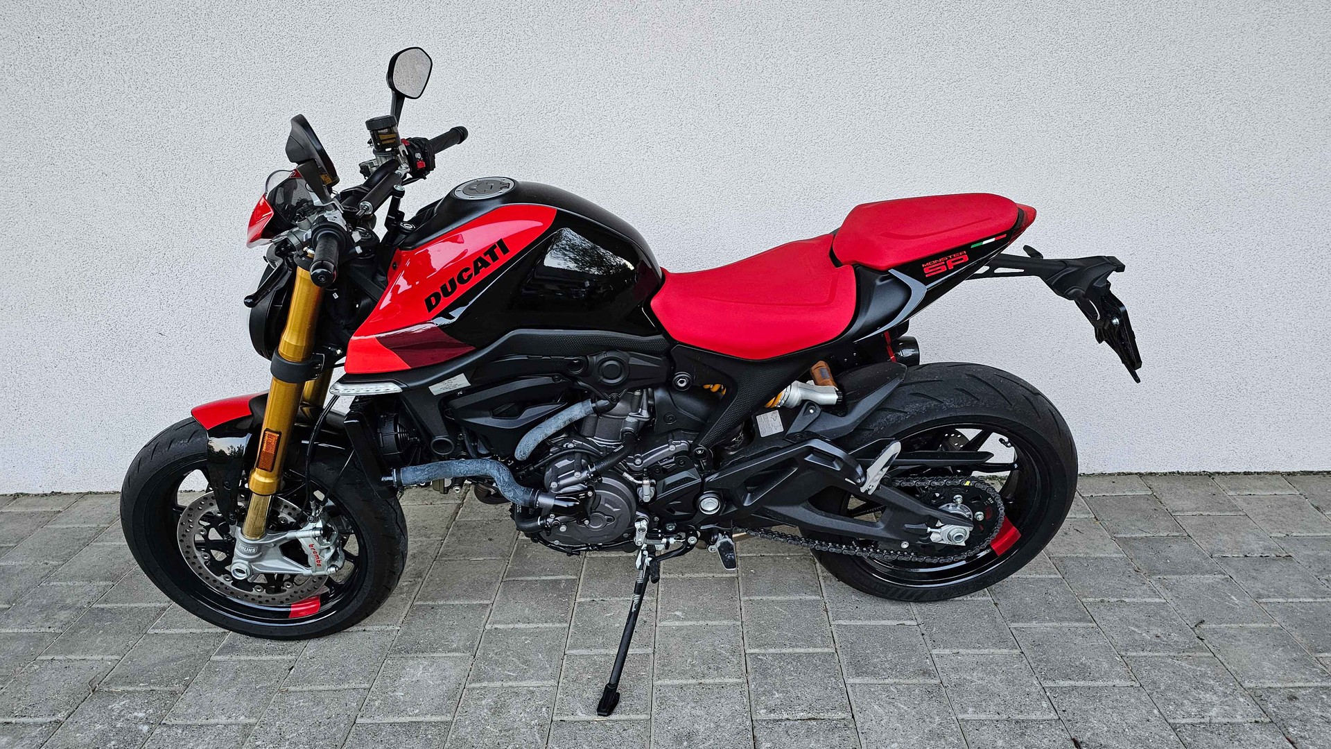 DUCATI Monster SP 937 (35KW)-showroom-element-1