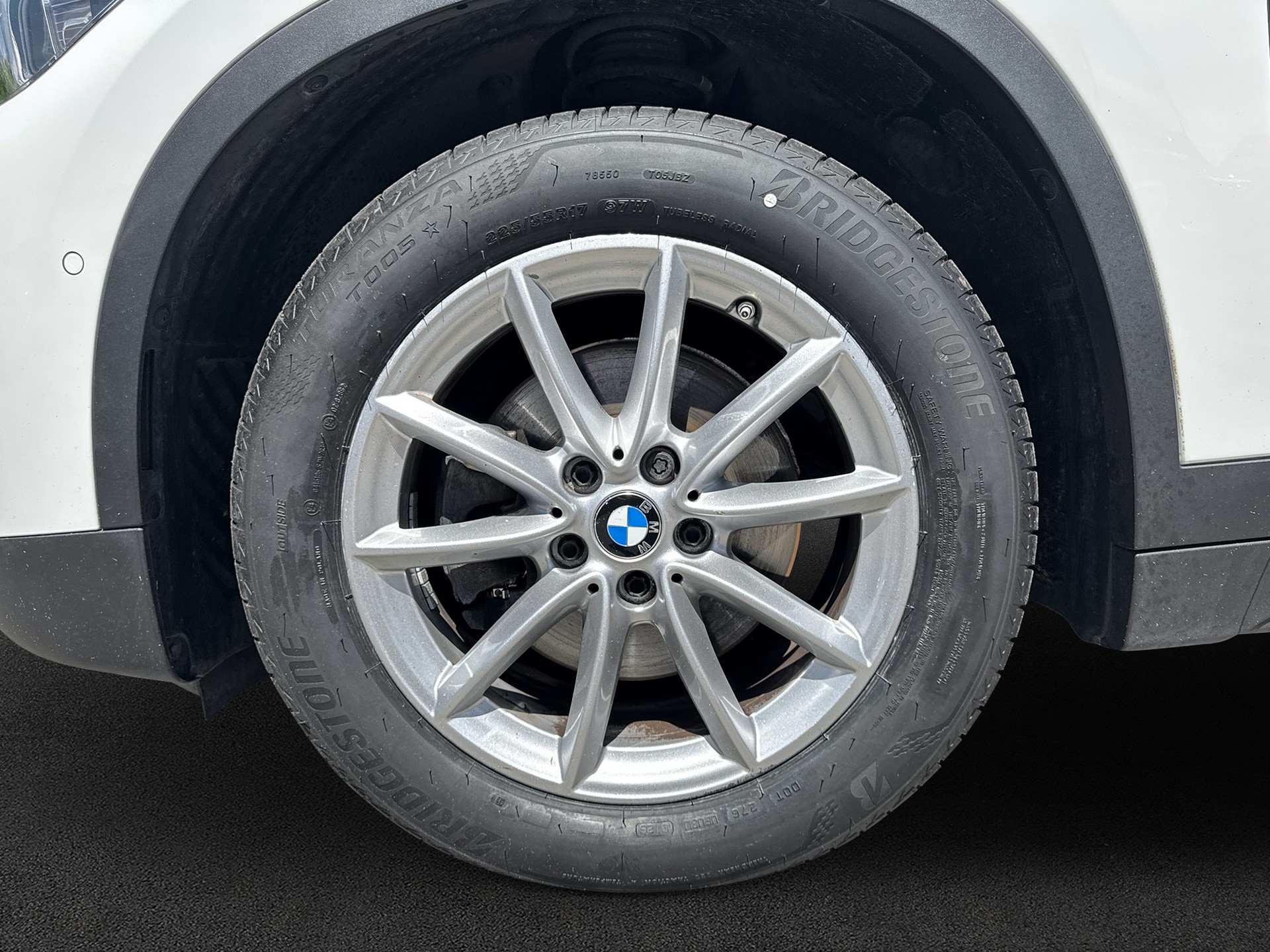 BMW X1 sDrive 18i Essential Edition Steptronic DSK-image-8