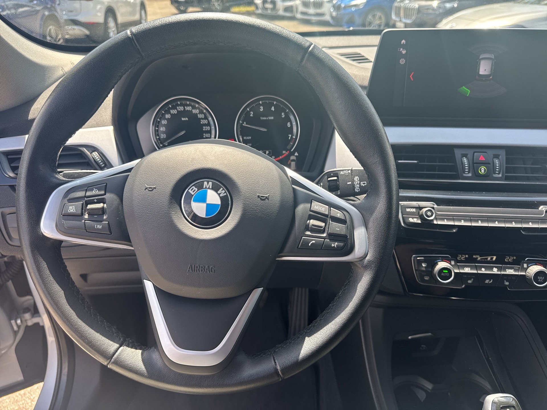 BMW X1 sDrive 18i Essential Edition Steptronic DSK-image-11