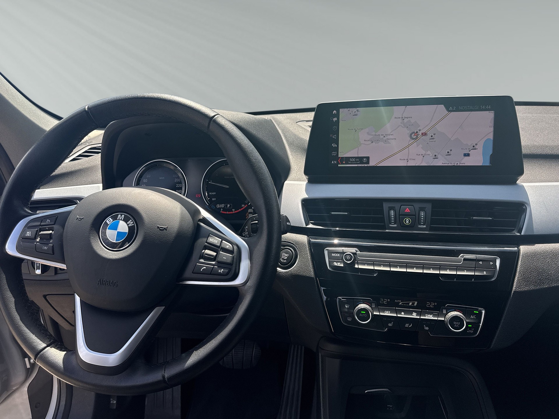 BMW X1 sDrive 18i Essential Edition Steptronic DSK-image-4