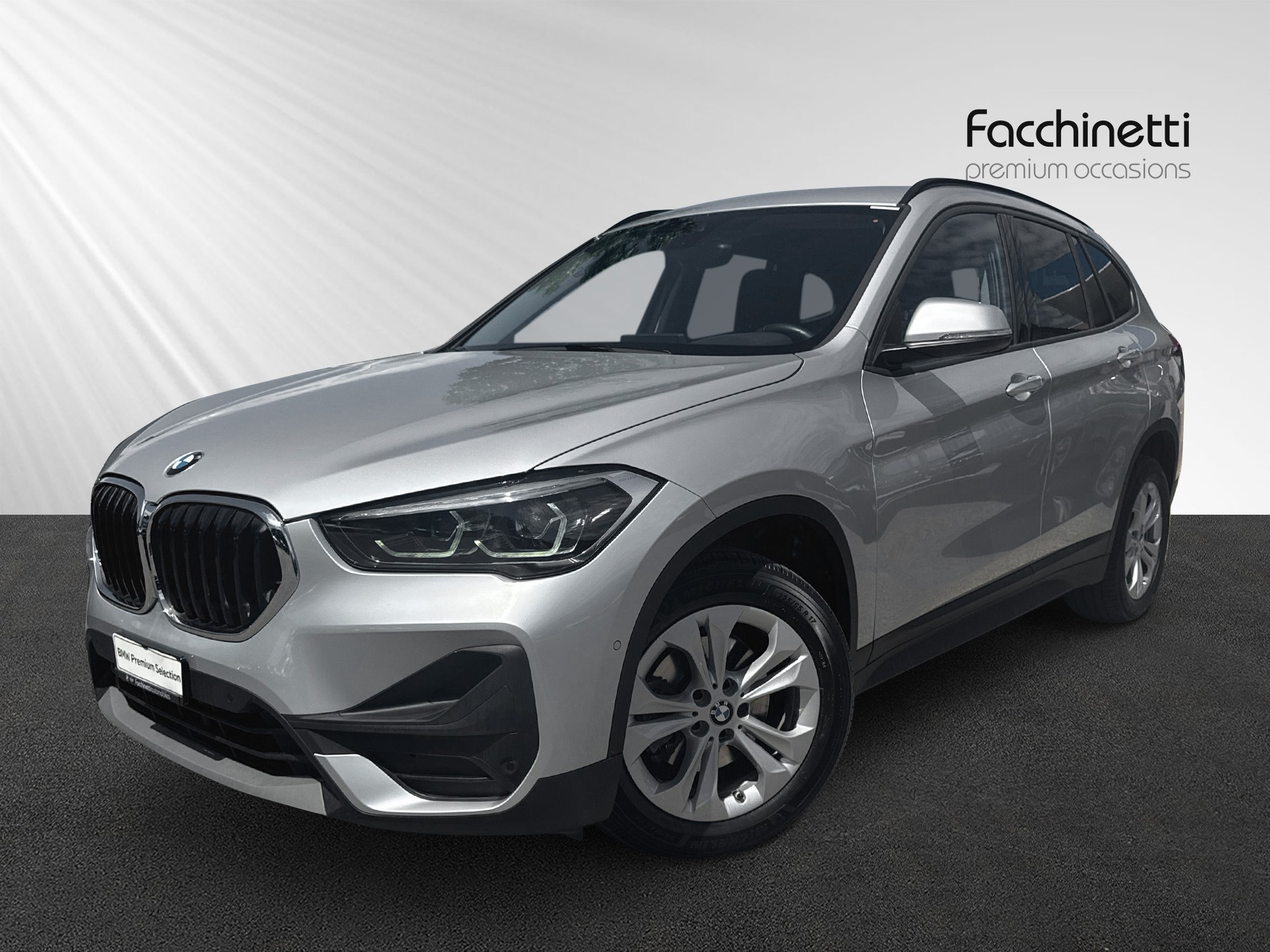 BMW X1 sDrive 18i Essential Edition Steptronic DSK-image-0