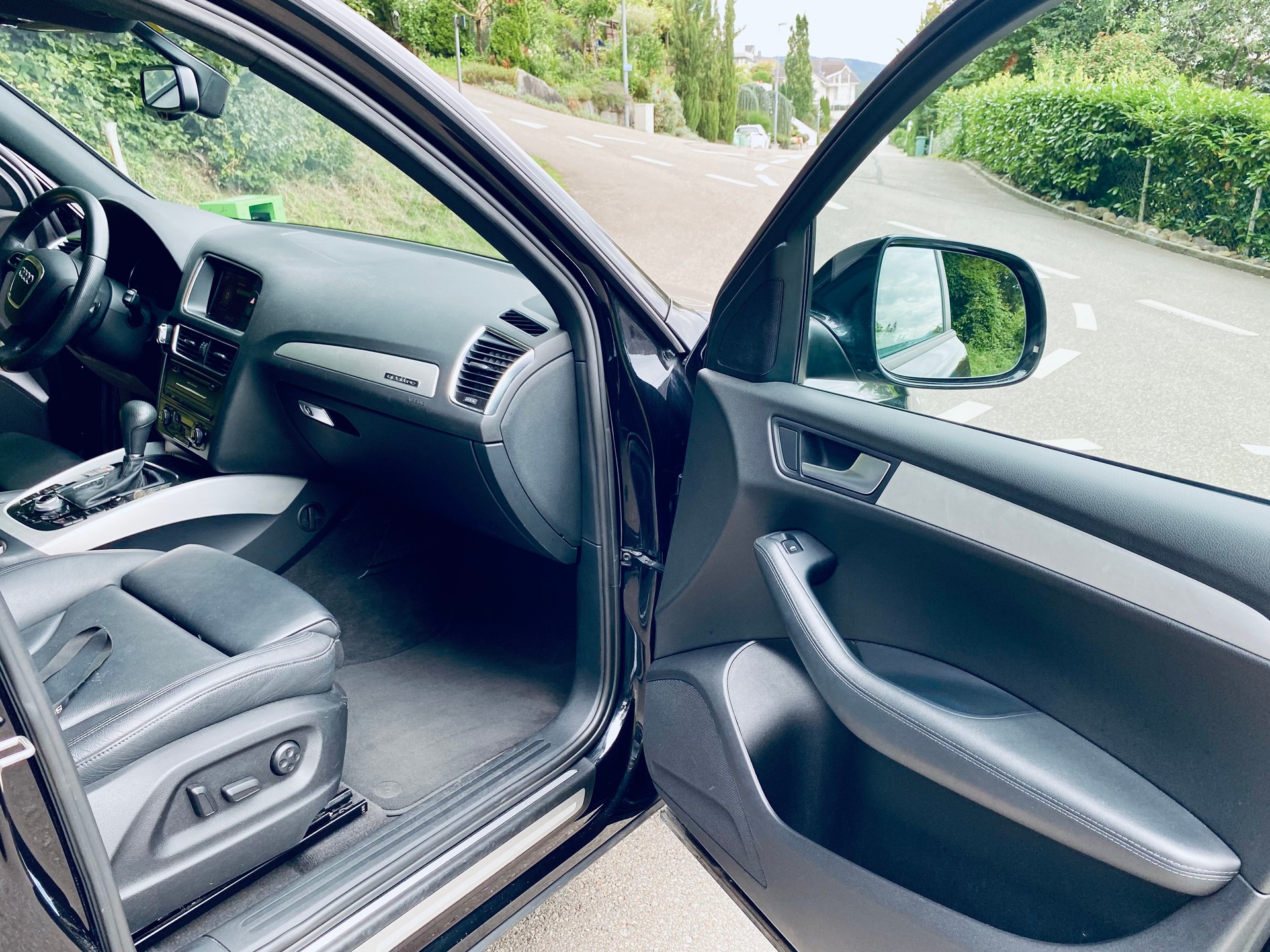 AUDI 3.0 V6 TDI quattro S-Tronic-image-9