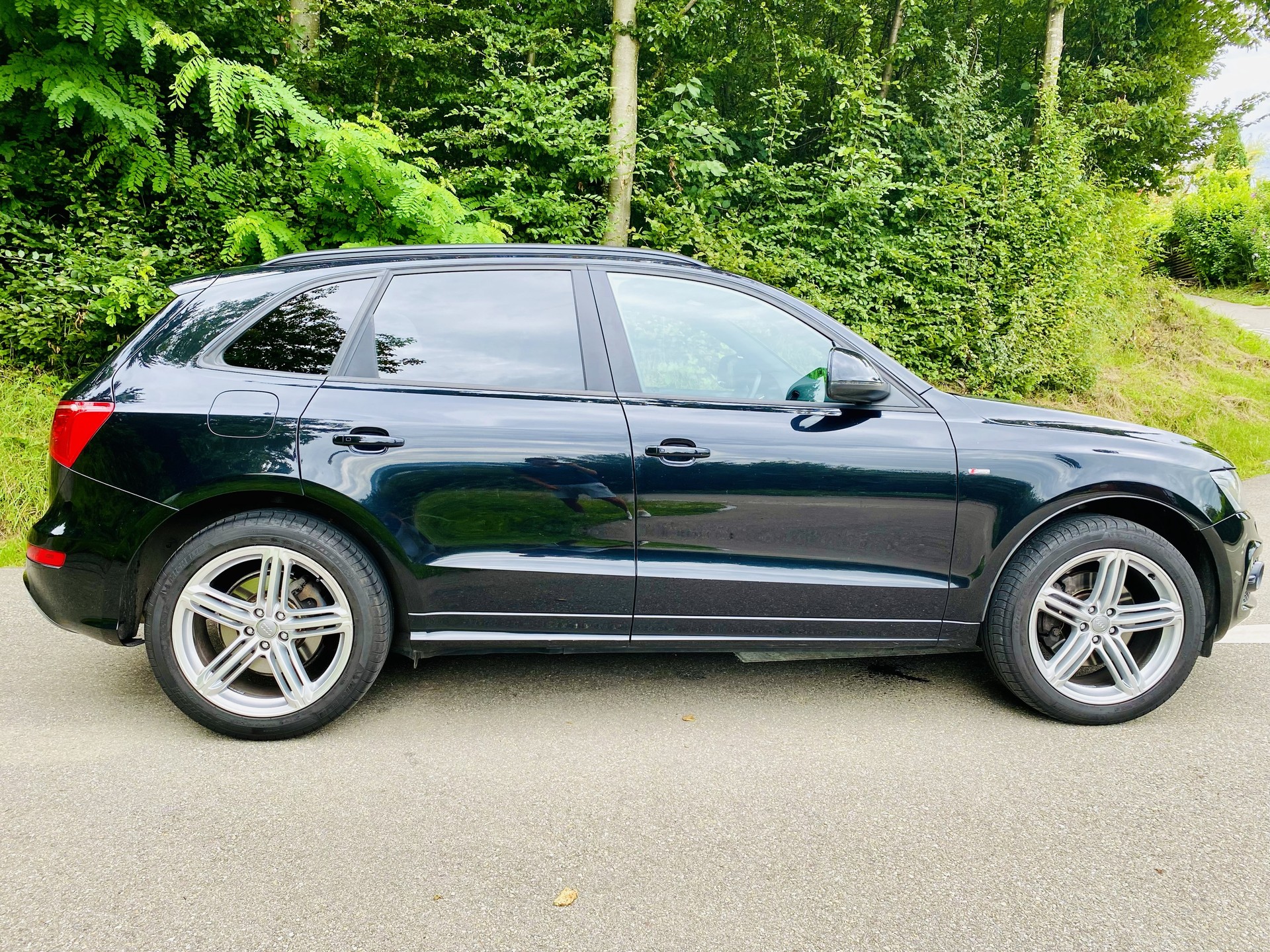 AUDI 3.0 V6 TDI quattro S-Tronic-image-2
