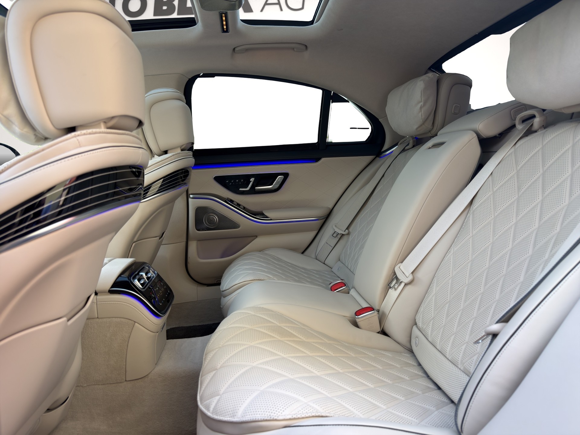 MERCEDES-BENZ S 580 4Matic AMG Line 9G-Tronic-image-14