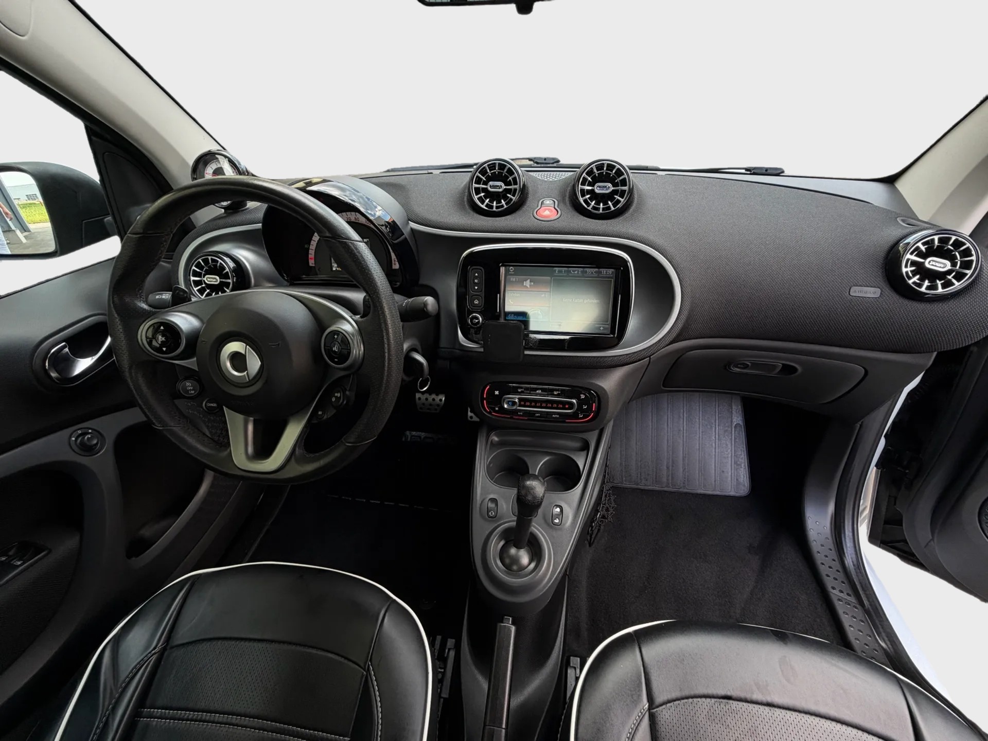 SMART fortwo passion-image-8