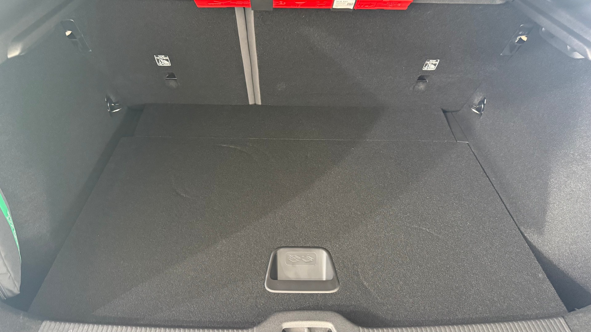 VOLVO EX 30 CC E60 Twin Performance A-image-14