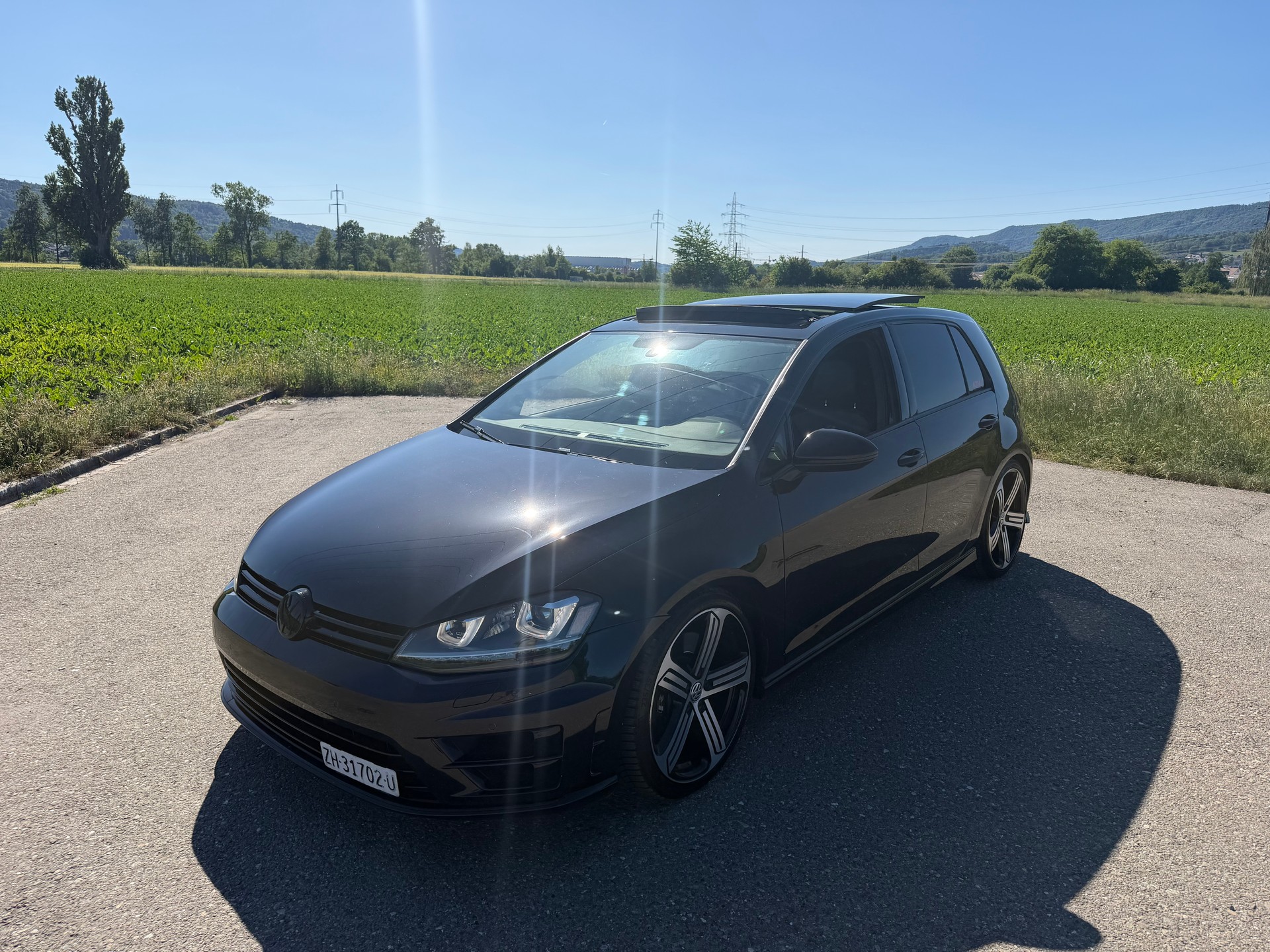 VW Golf 7R 4Motion-showroom-element-1