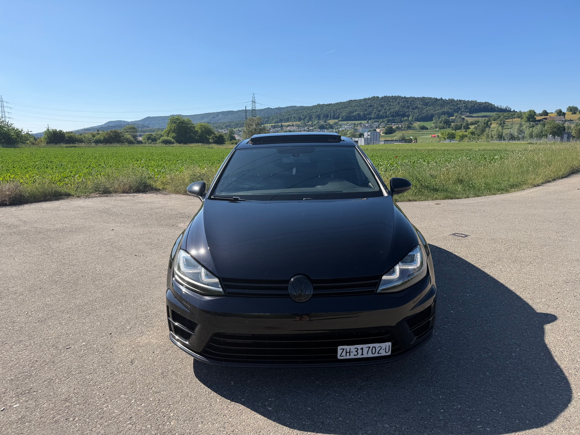 VW Golf 7R 4Motion-showroom-element-2