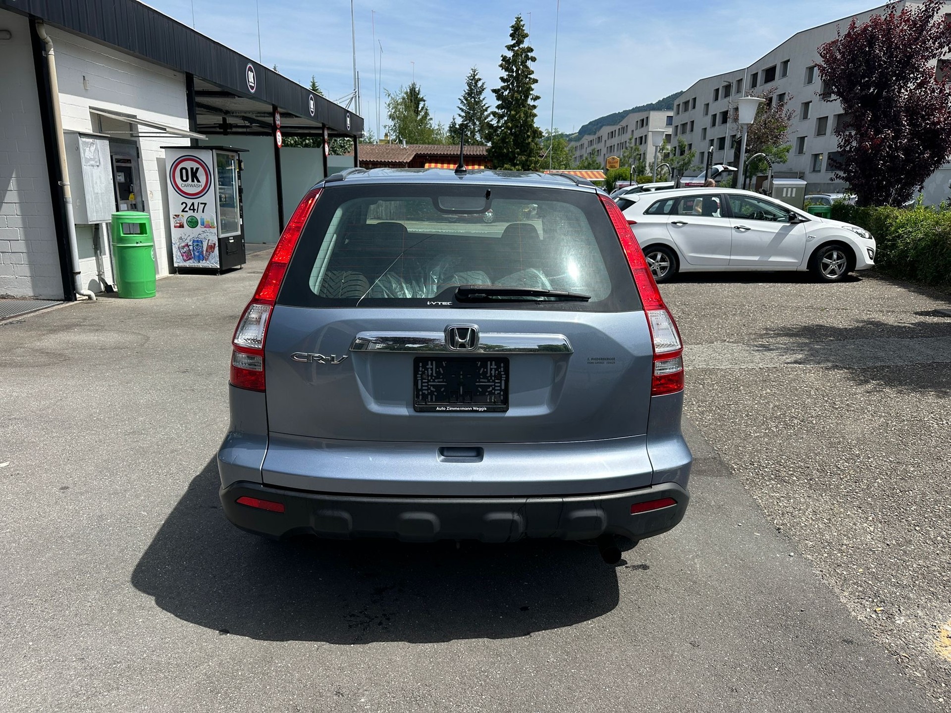 HONDA CR-V-image-5