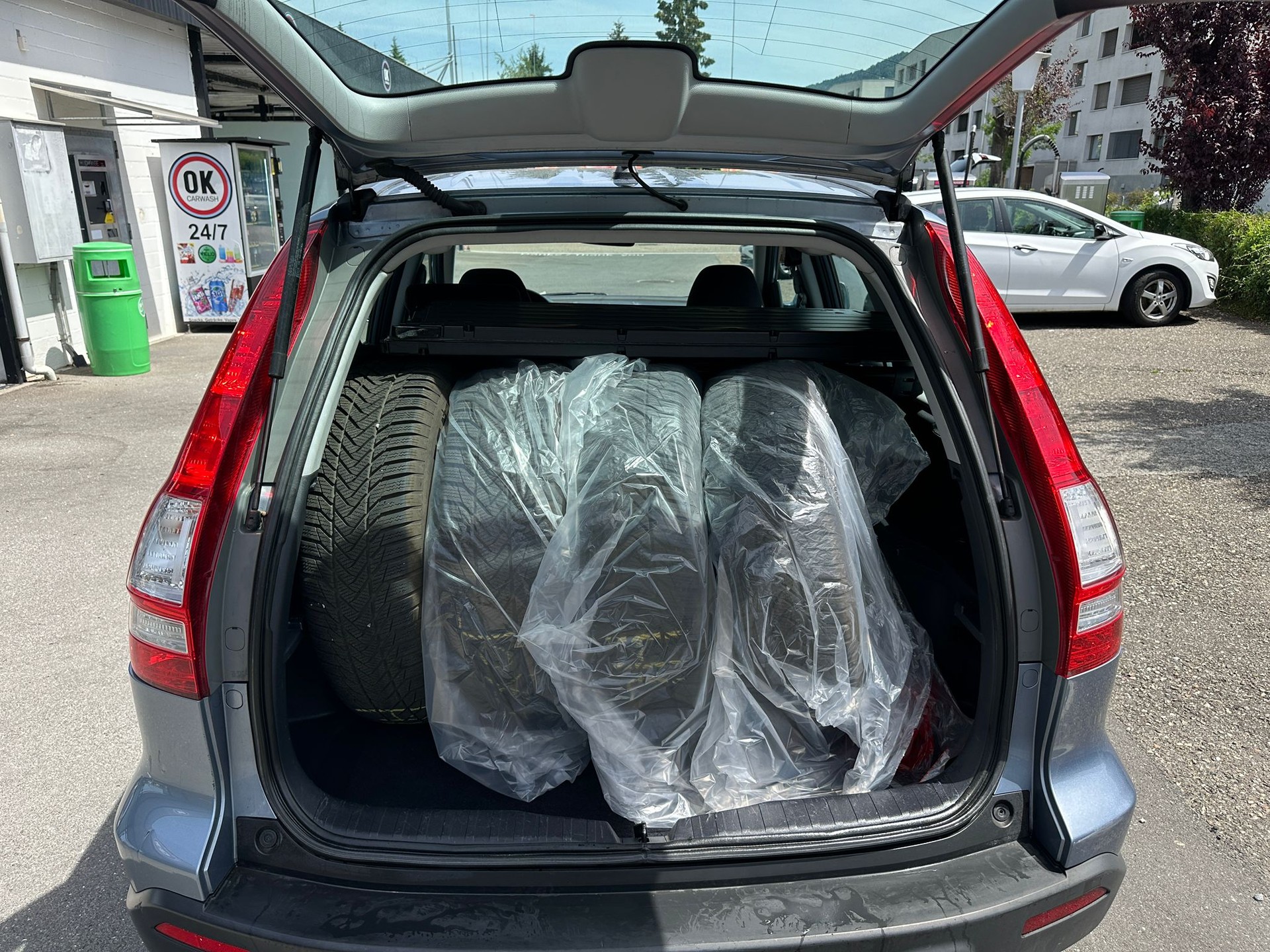 HONDA CR-V-image-12