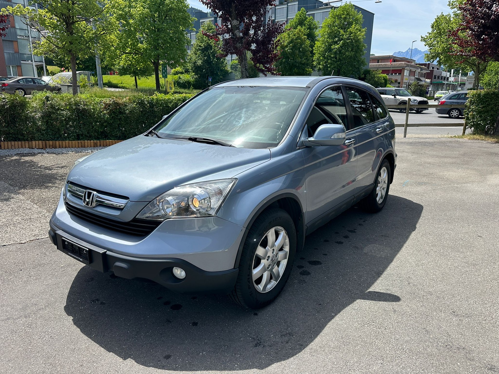 HONDA CR-V-image-0