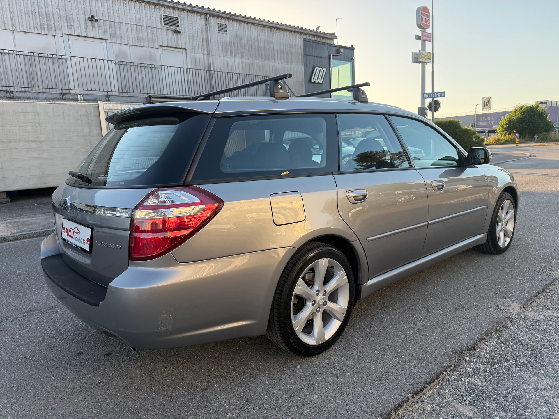 SUBARU Legacy 2.0R AWD Swiss Automatic-image-4
