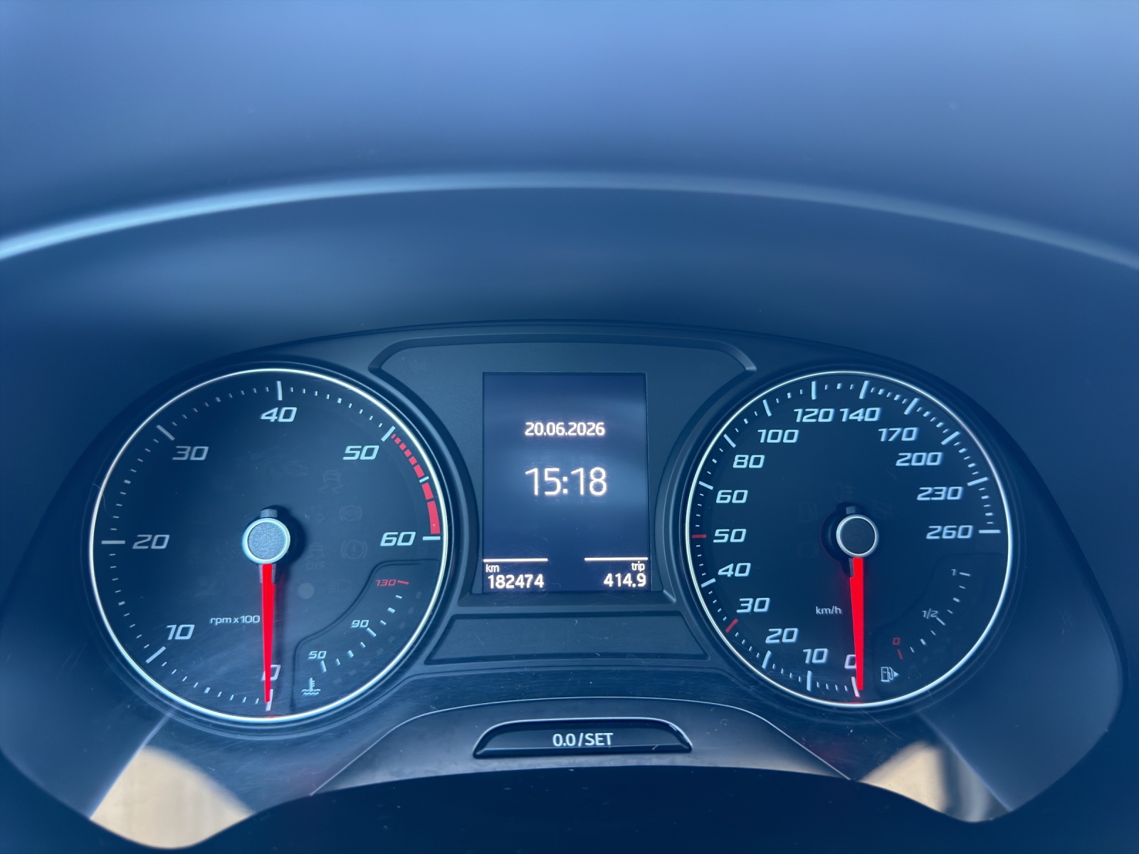 SEAT Leon 2.0 TDI FR Line DSG-image-21