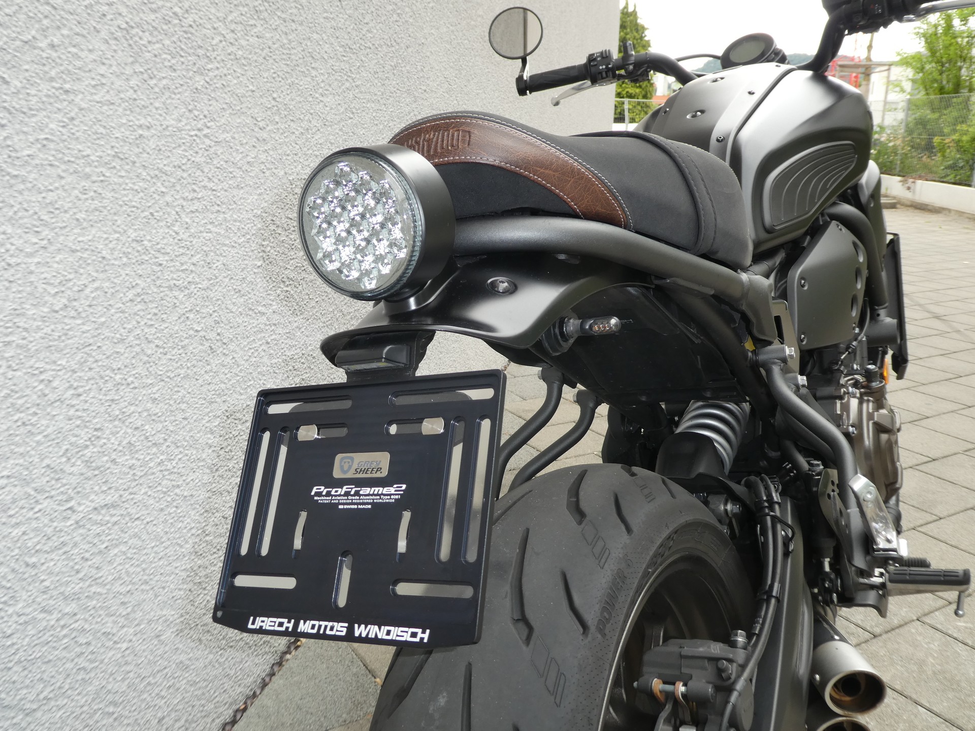 YAMAHA XSR 700 (35kW)-showroom-element-3