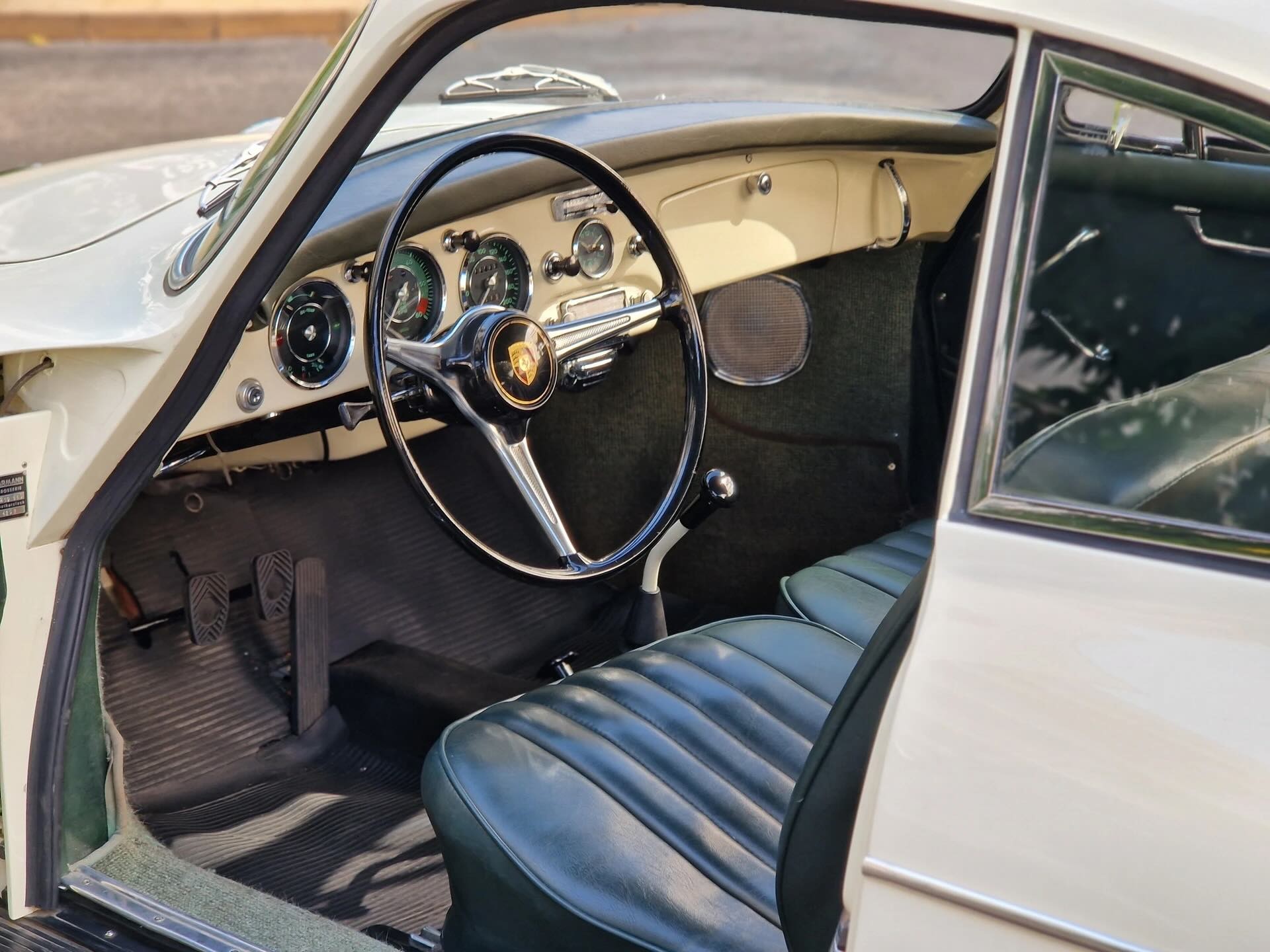 PORSCHE B T6-image-1