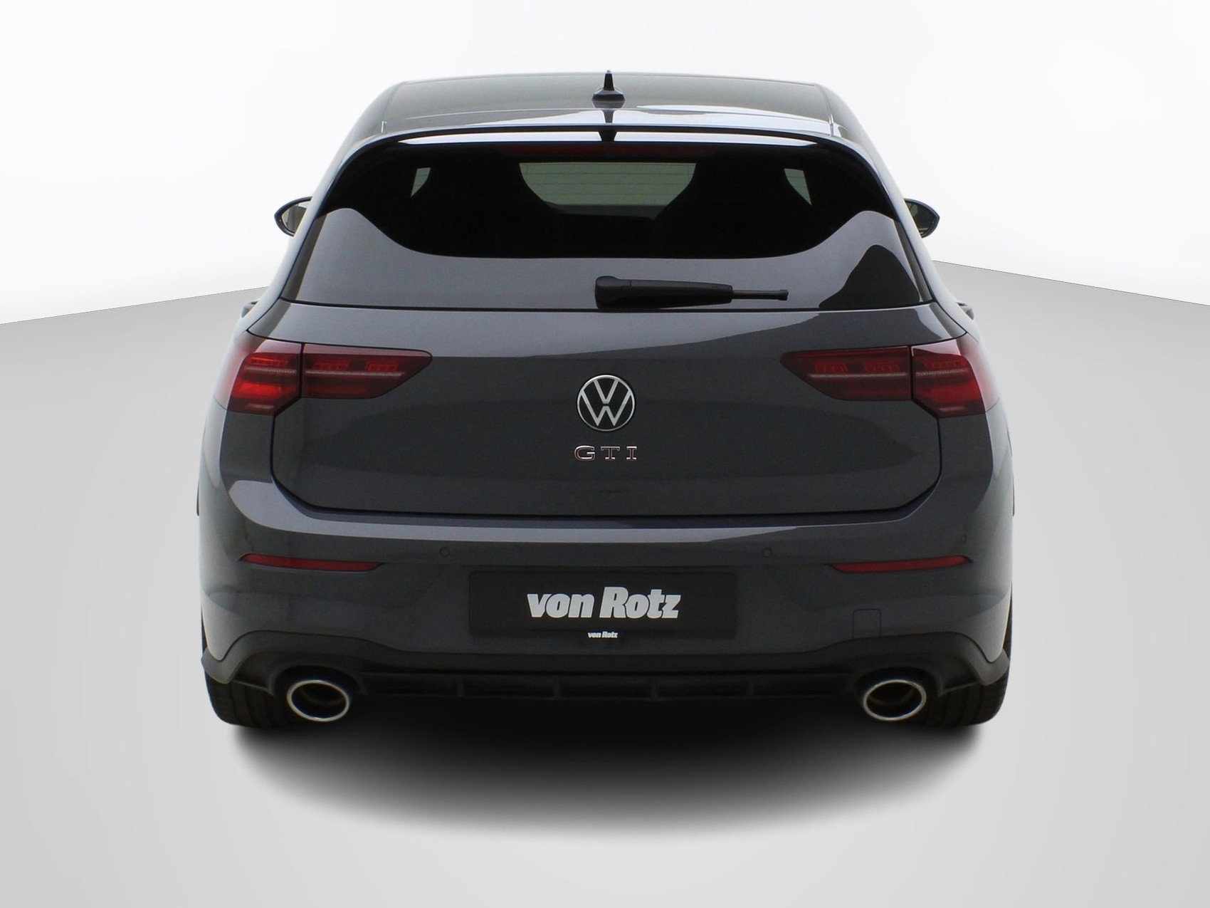 VW Golf 8 2.0 TSI DSG GTI Clubsport Black Style-image-3