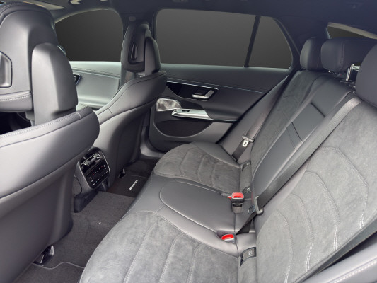 MERCEDES-BENZ E 220 d T 4M 9G-Tronic-image-6
