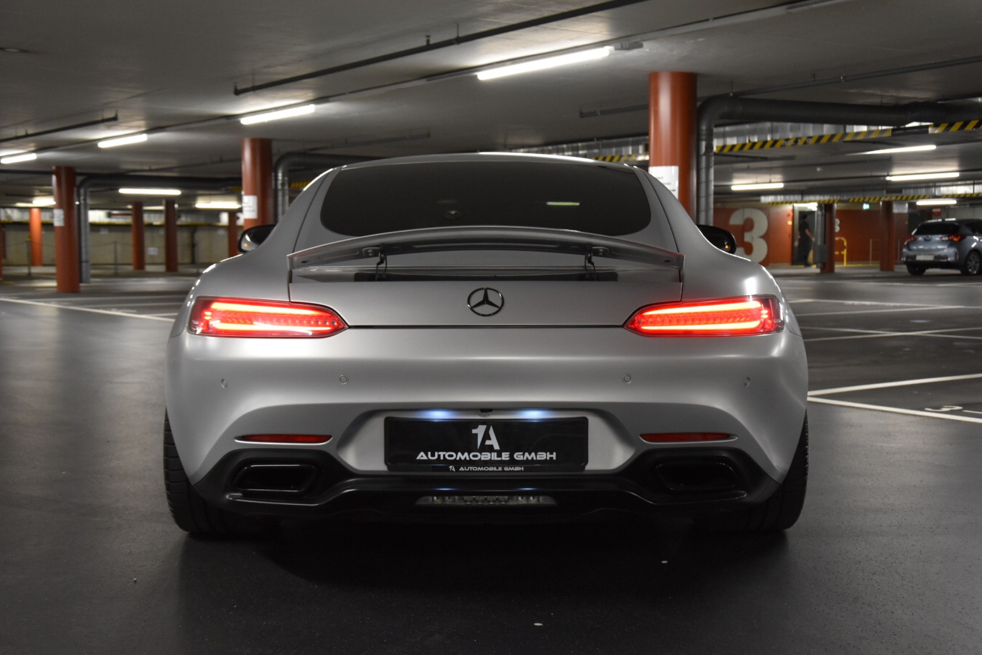 MERCEDES-BENZ AMG GT S Speedshift DCT-image-7