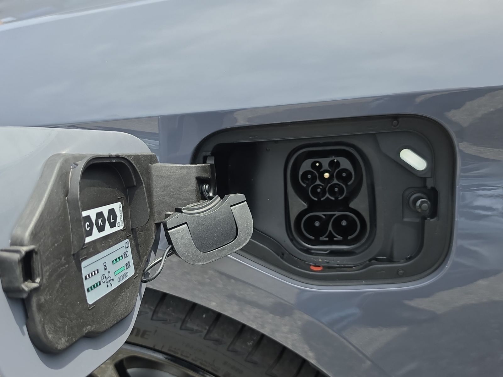 SEAT Leon 1.5 eHybrid pHEV DSG FR-image-15