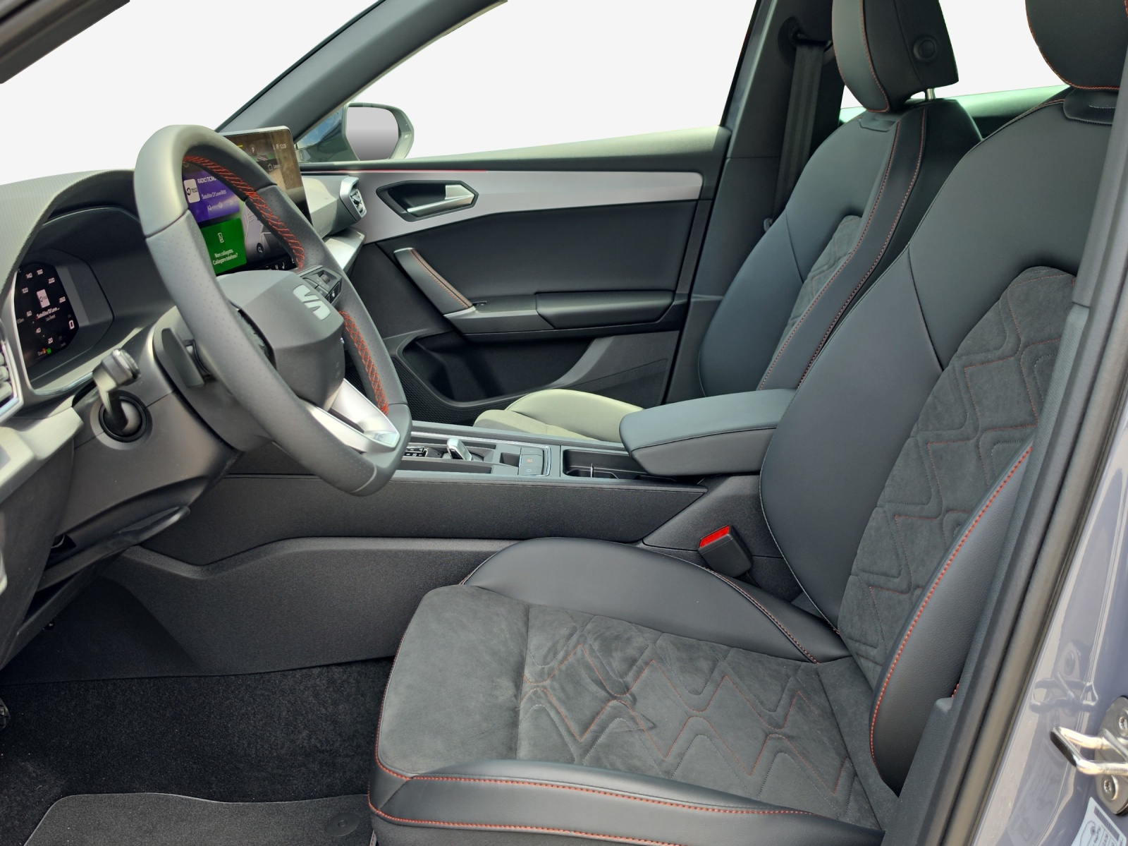 SEAT Leon 1.5 eHybrid pHEV DSG FR-image-7