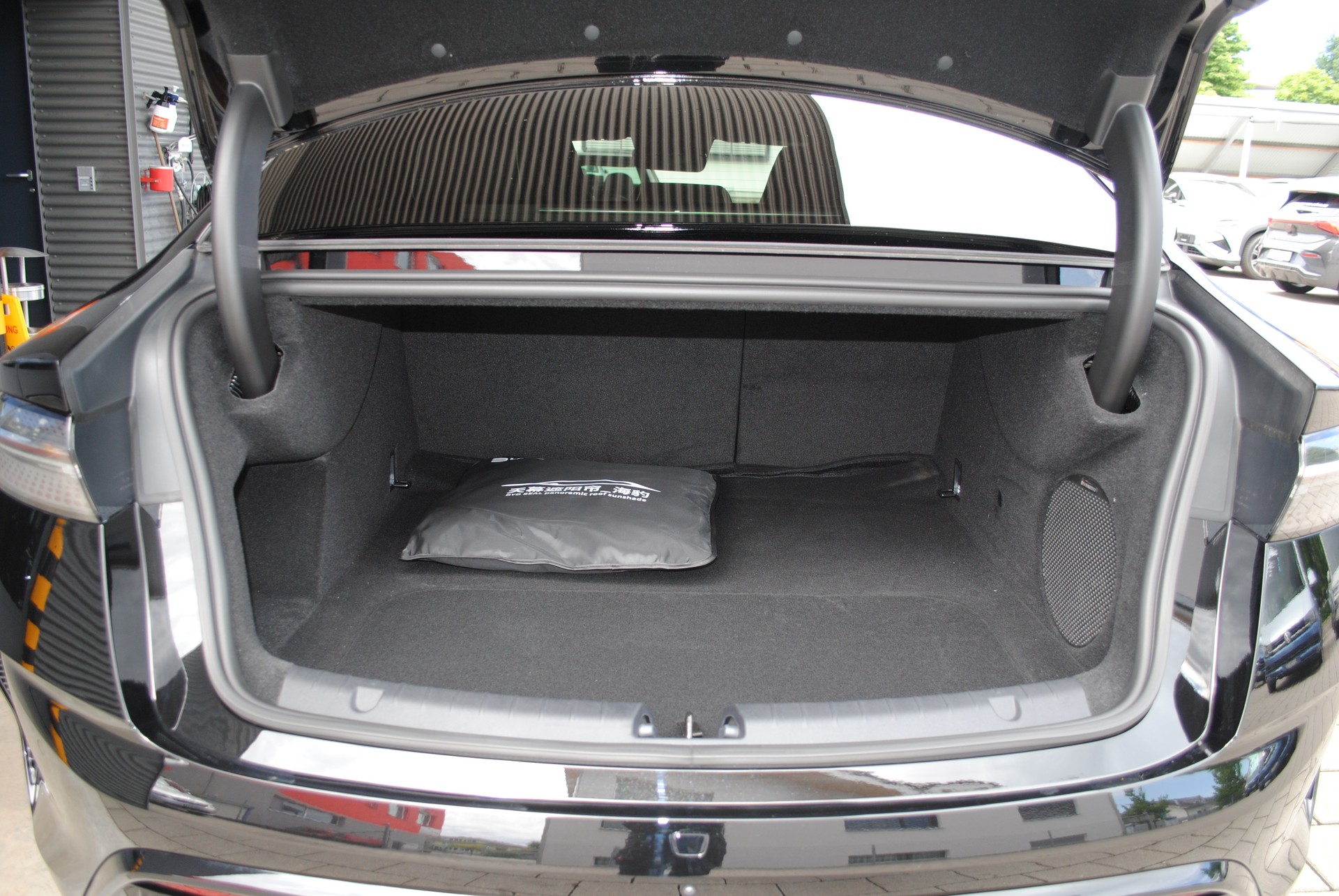 BYD Seal 82,2 kWh Excellence AWD-image-18