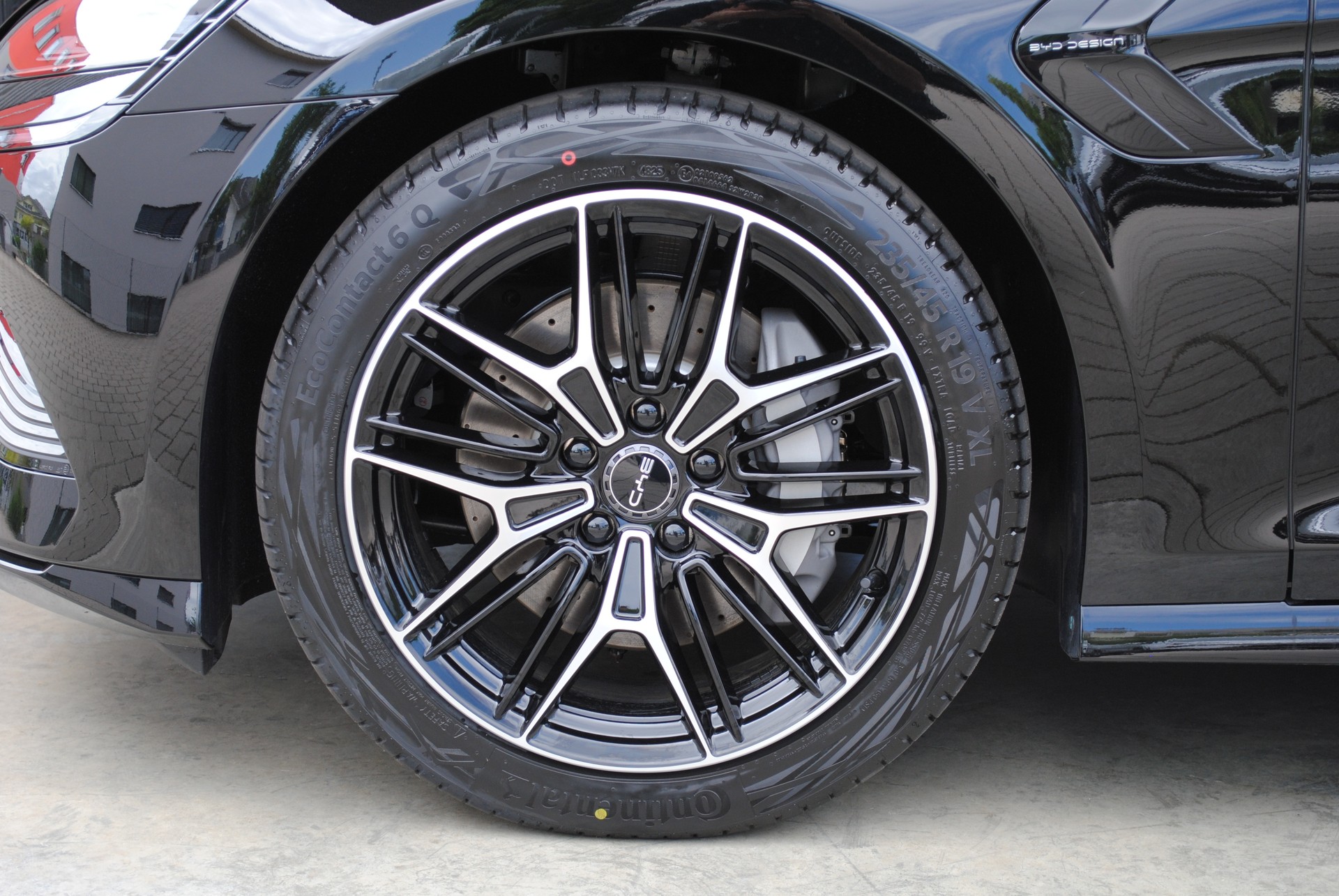 BYD Seal 82,2 kWh Excellence AWD-image-9
