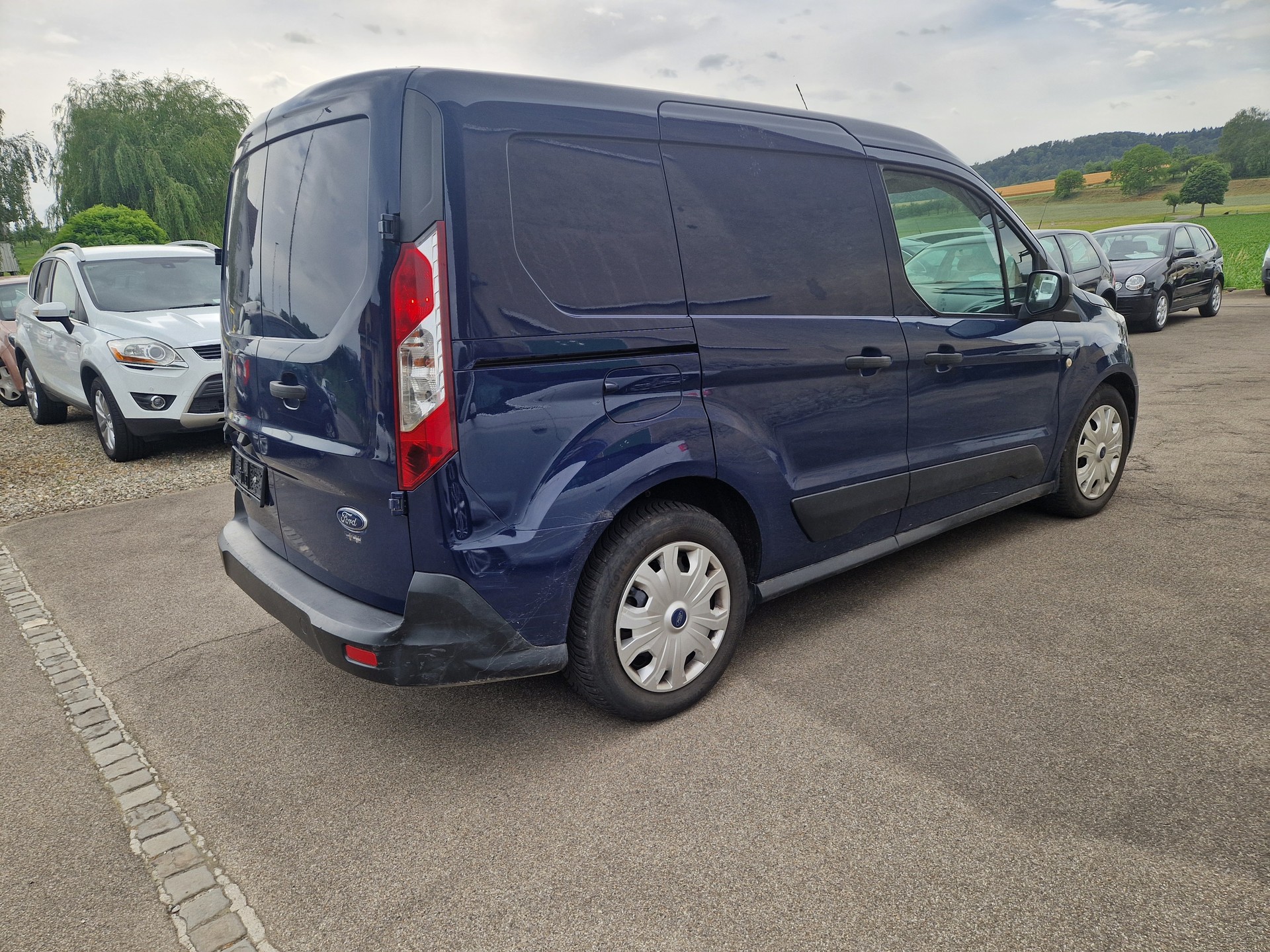 FORD Transit Connect Van T220 1.5 TDCi Ambiente A-image-8