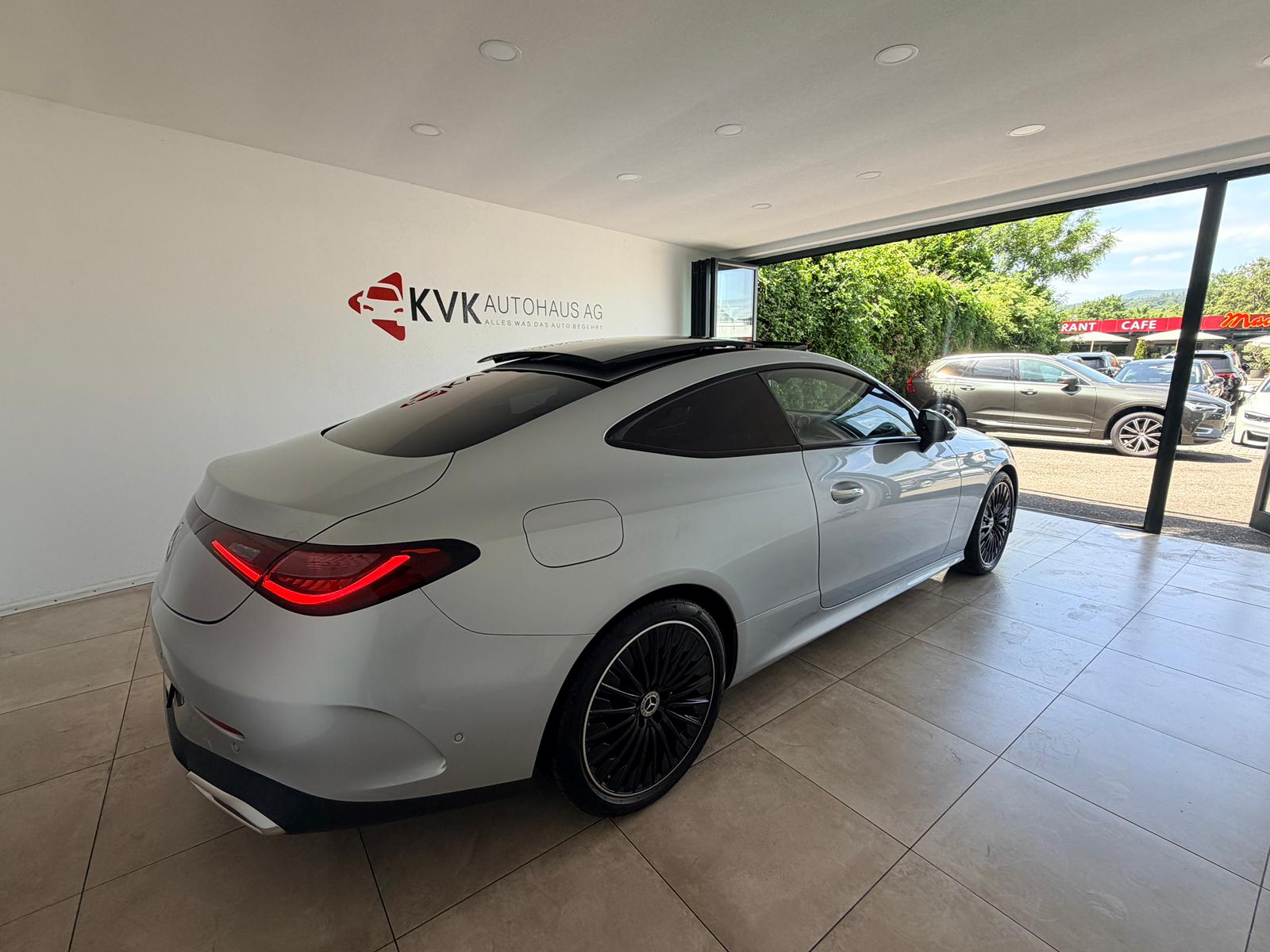 MERCEDES-BENZ CLE 200 Coupé 4Matic 9G-Tronic*-image-4