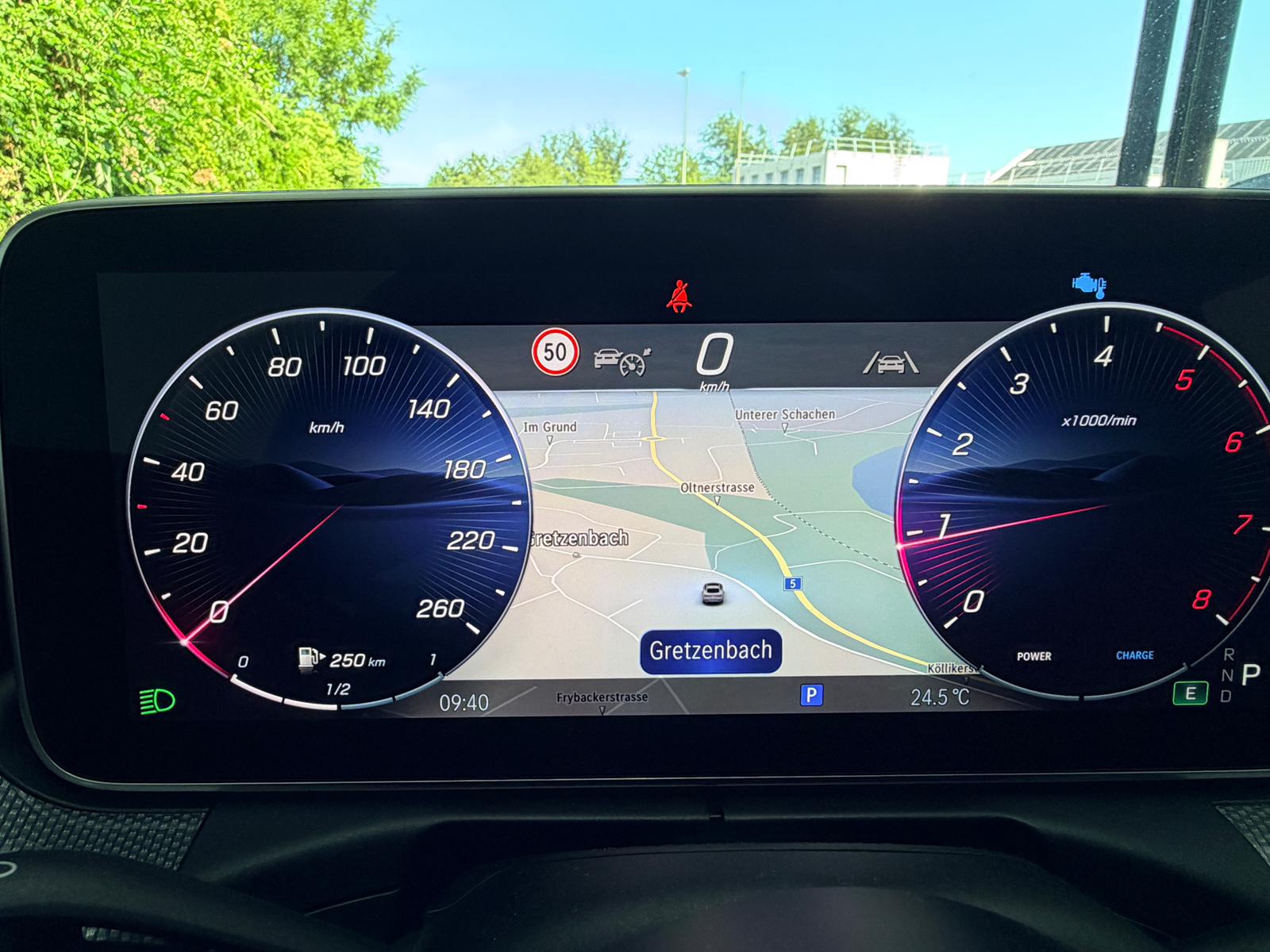 MERCEDES-BENZ CLE 200 Coupé 4Matic 9G-Tronic*-image-12