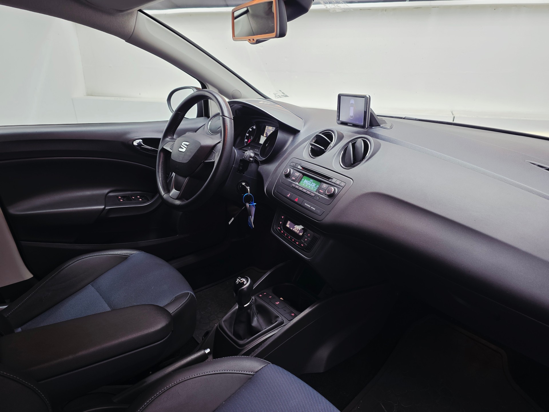 SEAT IBIZA 1.2 TSI FR SPORT VIVA I-TECH*FRISCH MFK UND SERVICE*8 FACH*-image-13