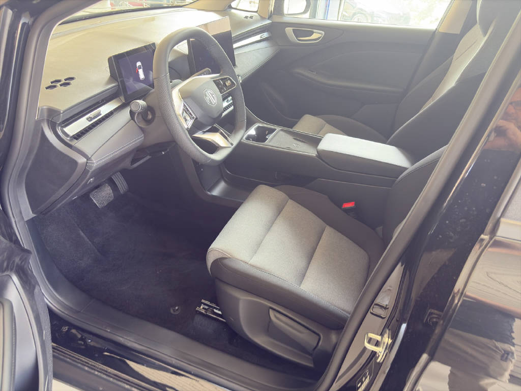 MG 4 Urban 43kWh Comfort-image-4