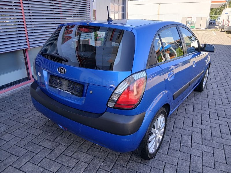 KIA Rio 1.4 16V Trend-image-1