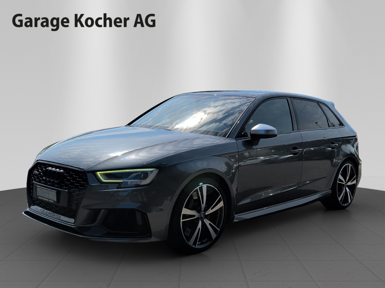 AUDI RS3 Sportback 2.5 TSI quattro S-tronic-image-0