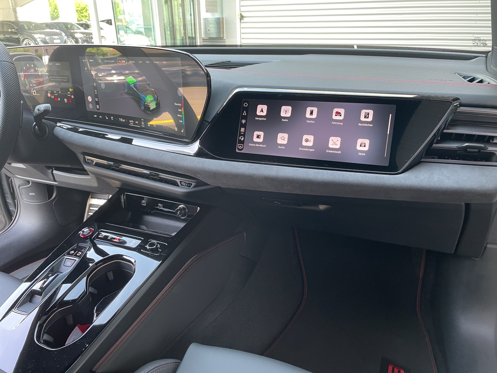 AUDI RS 5 Avant TFSI 470 kW Tiptronic quattro-image-16