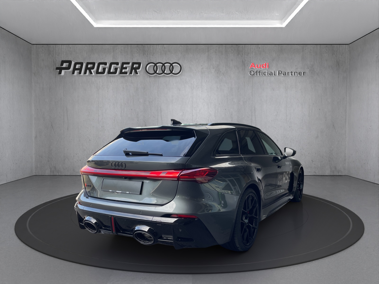 AUDI RS 5 Avant TFSI 470 kW Tiptronic quattro-image-5