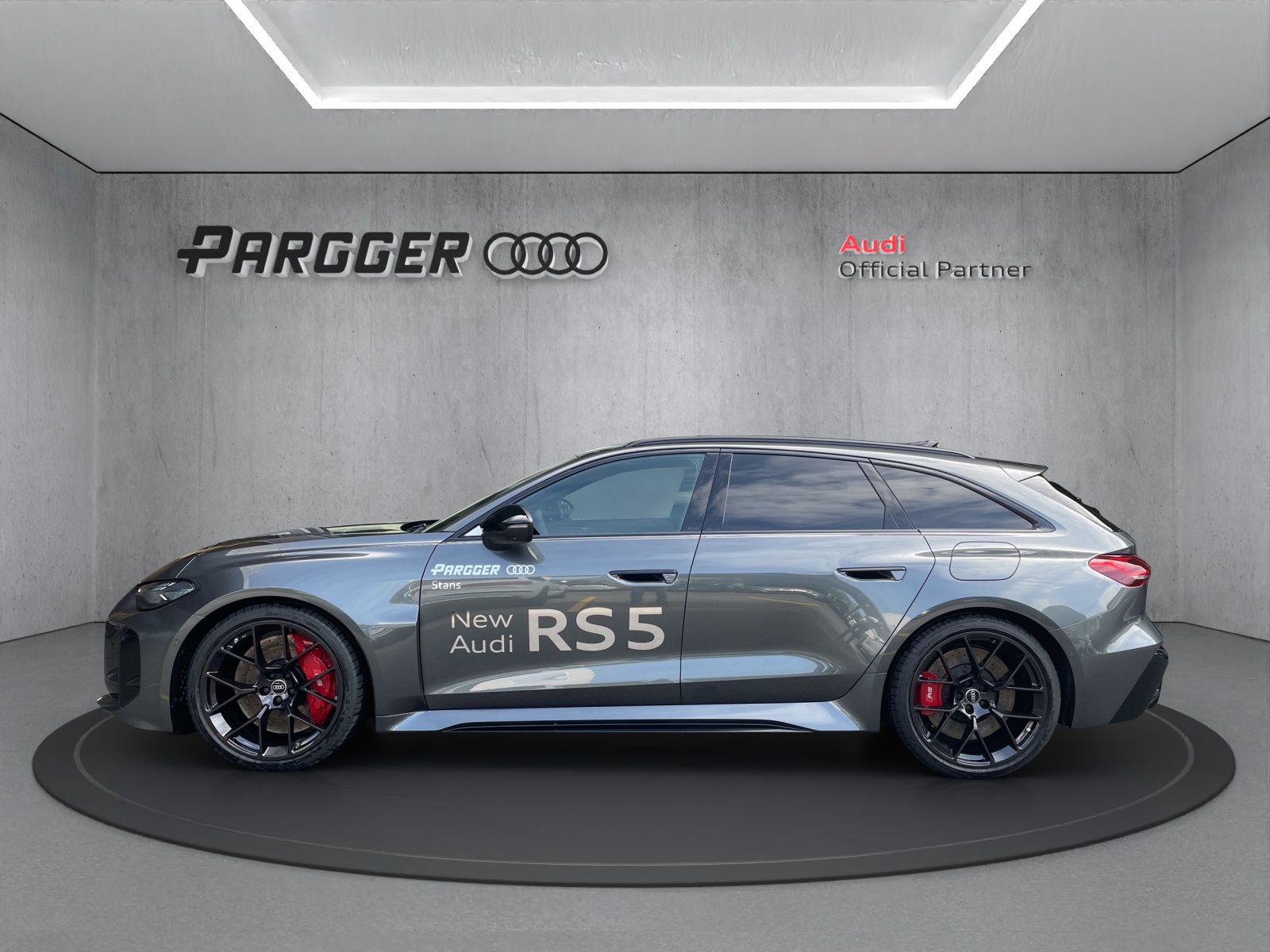AUDI RS 5 Avant TFSI 470 kW Tiptronic quattro-image-2