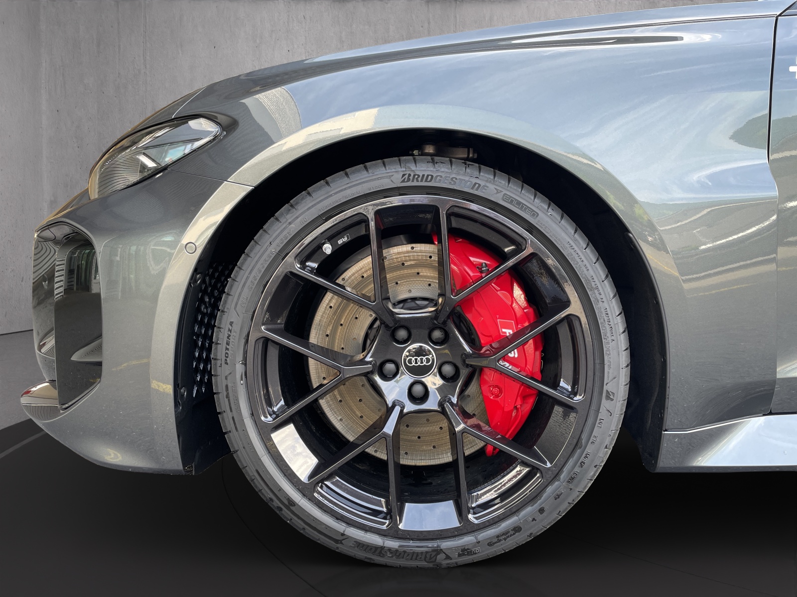 AUDI RS 5 Avant TFSI 470 kW Tiptronic quattro-image-15