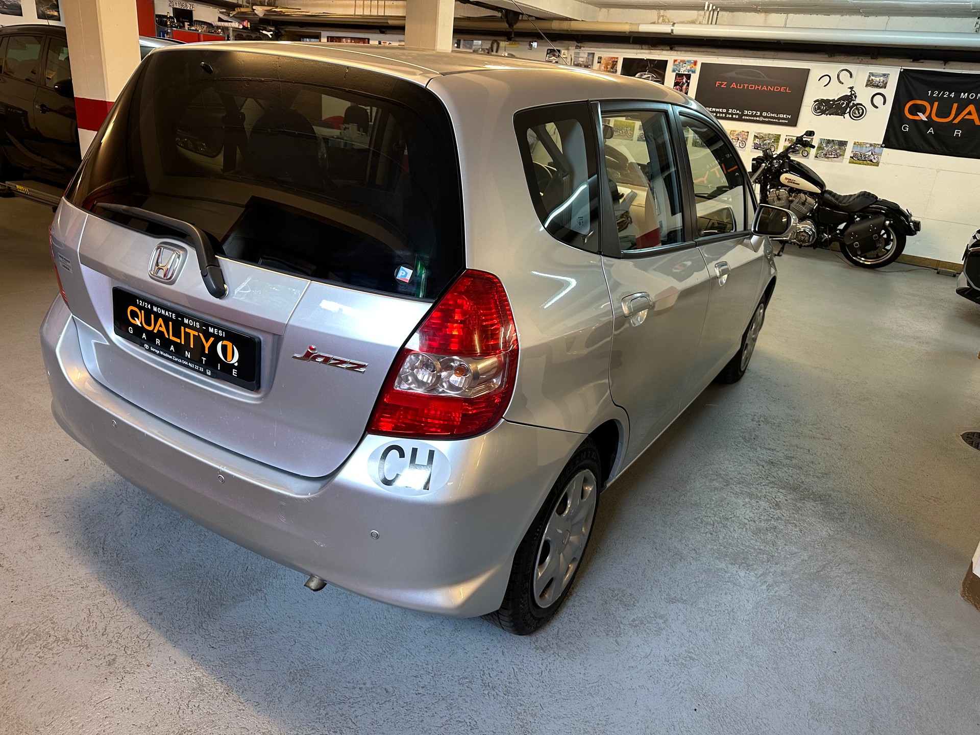 HONDA Jazz 1.4i LS Formula 1 CVT-image-5