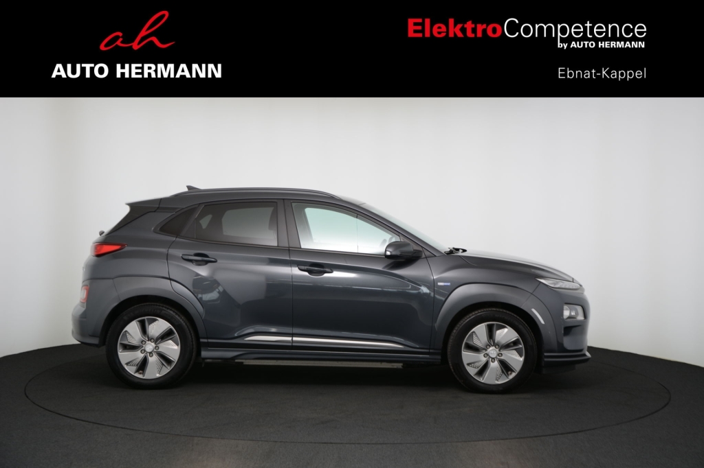 HYUNDAI Kona EV Premium Plus Bluelink *3-Phasen*-image-7